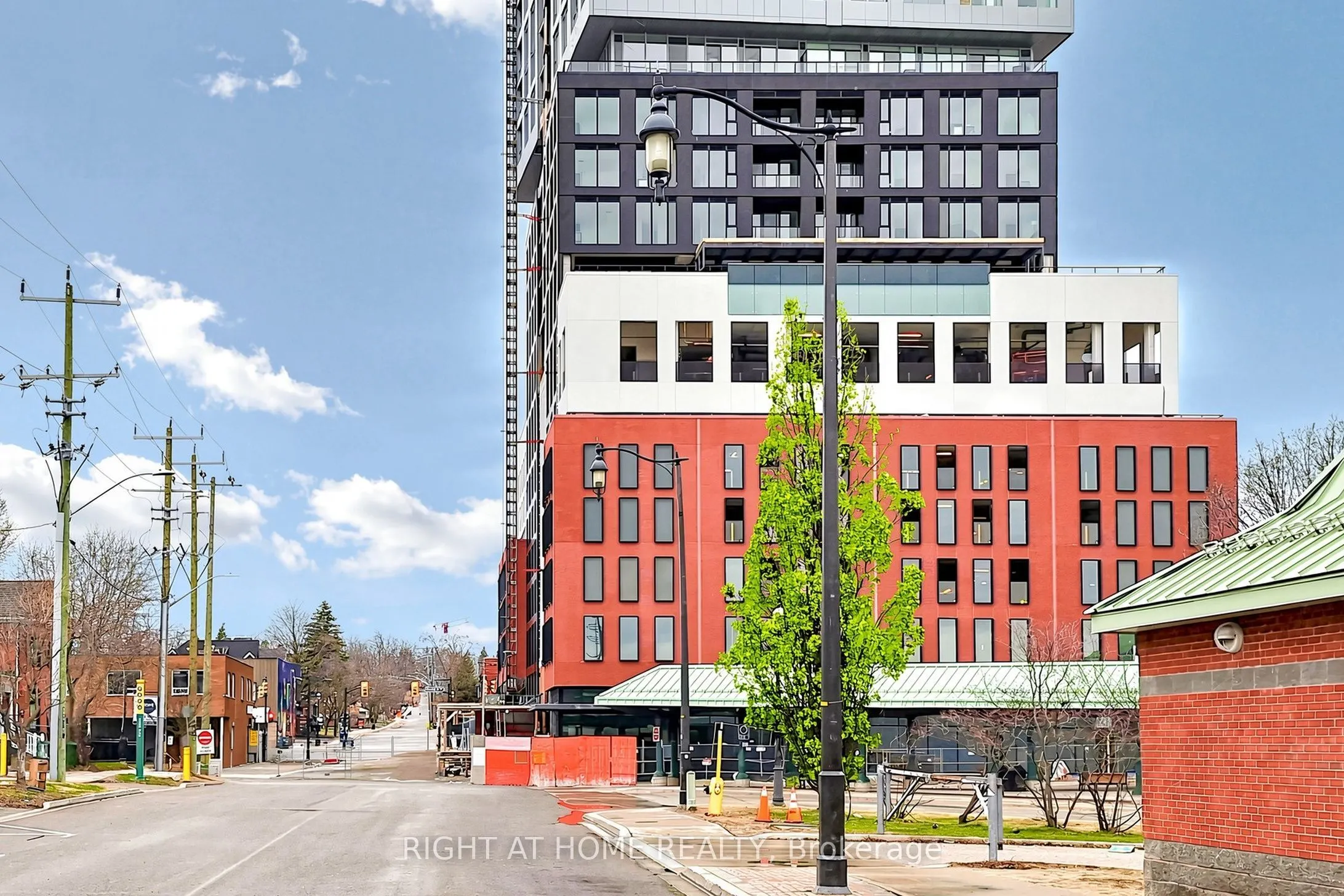 39 Mary Street #1809