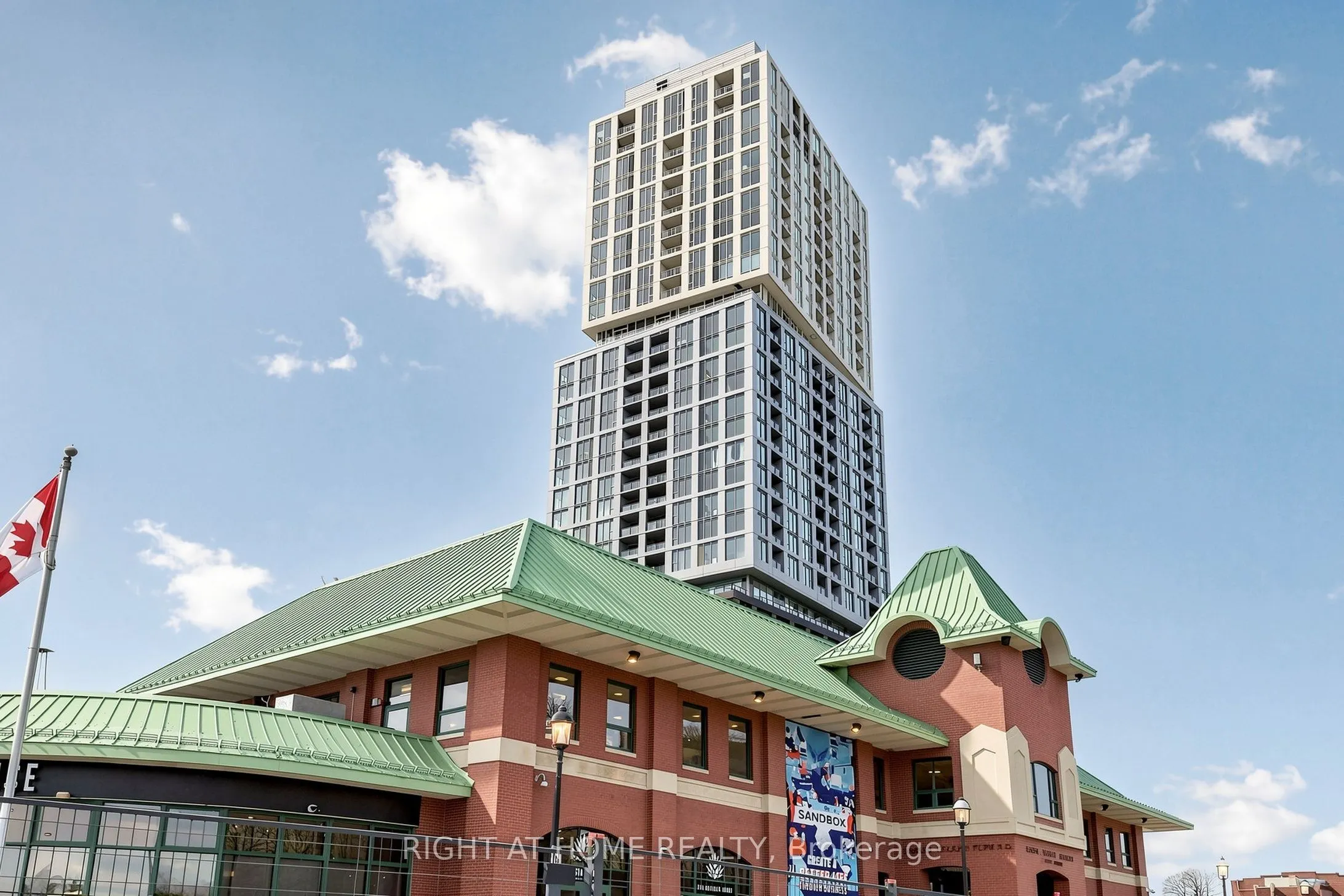 39 Mary Street #1809
