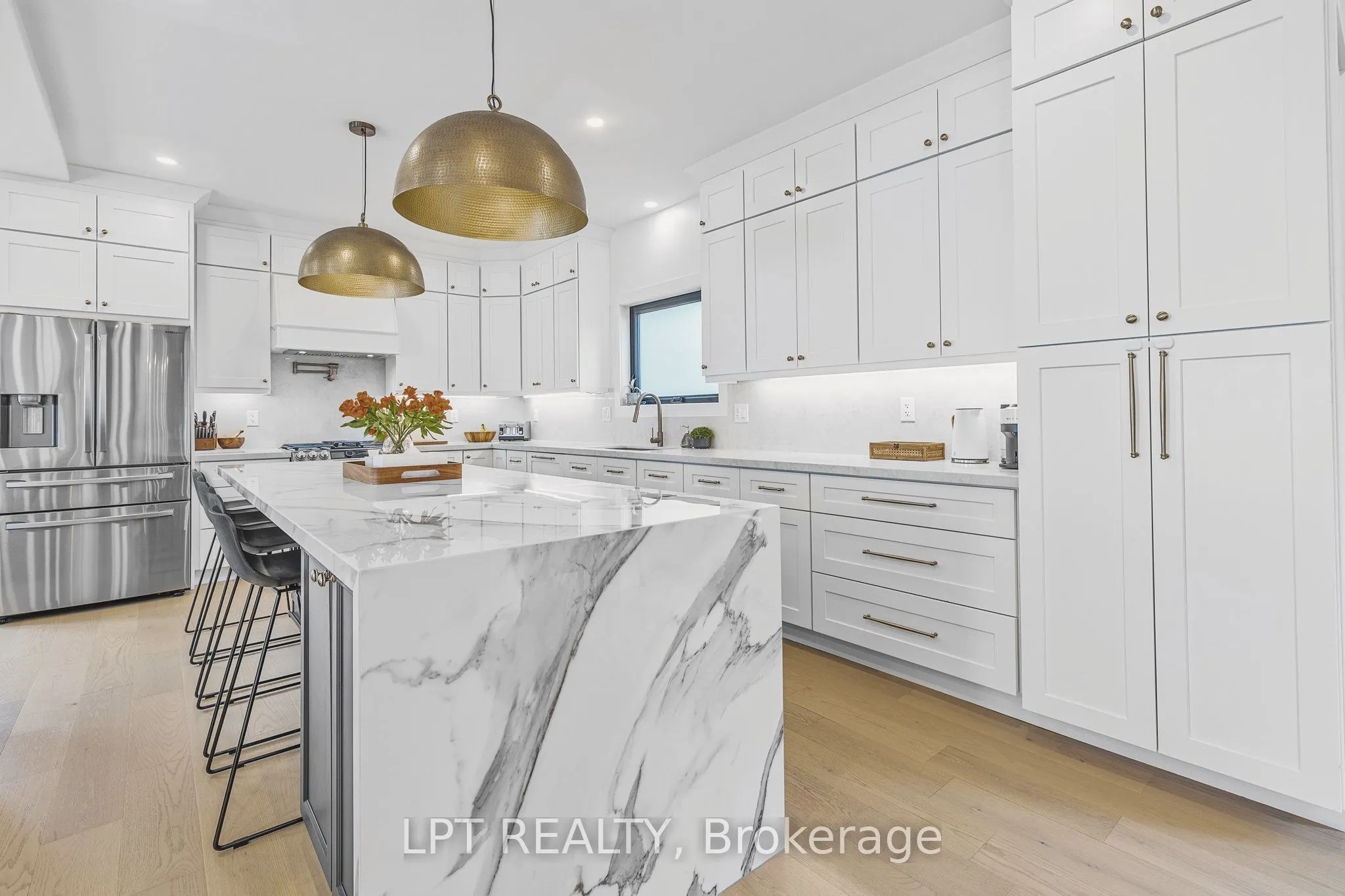 68 49th Street N