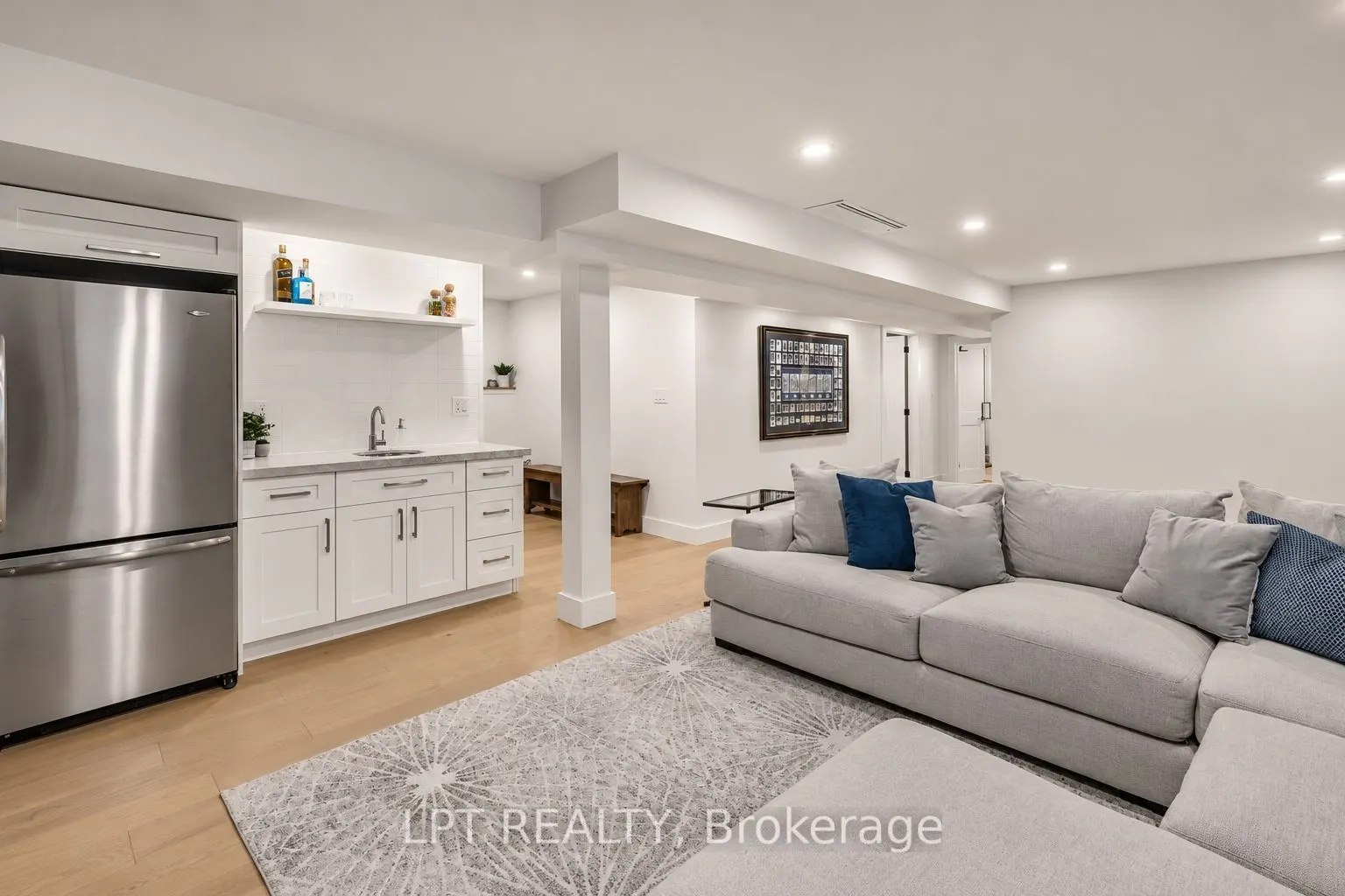 68 49th Street N