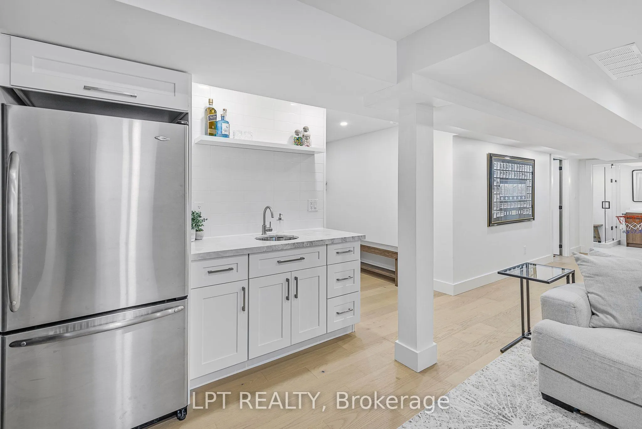 68 49th Street N