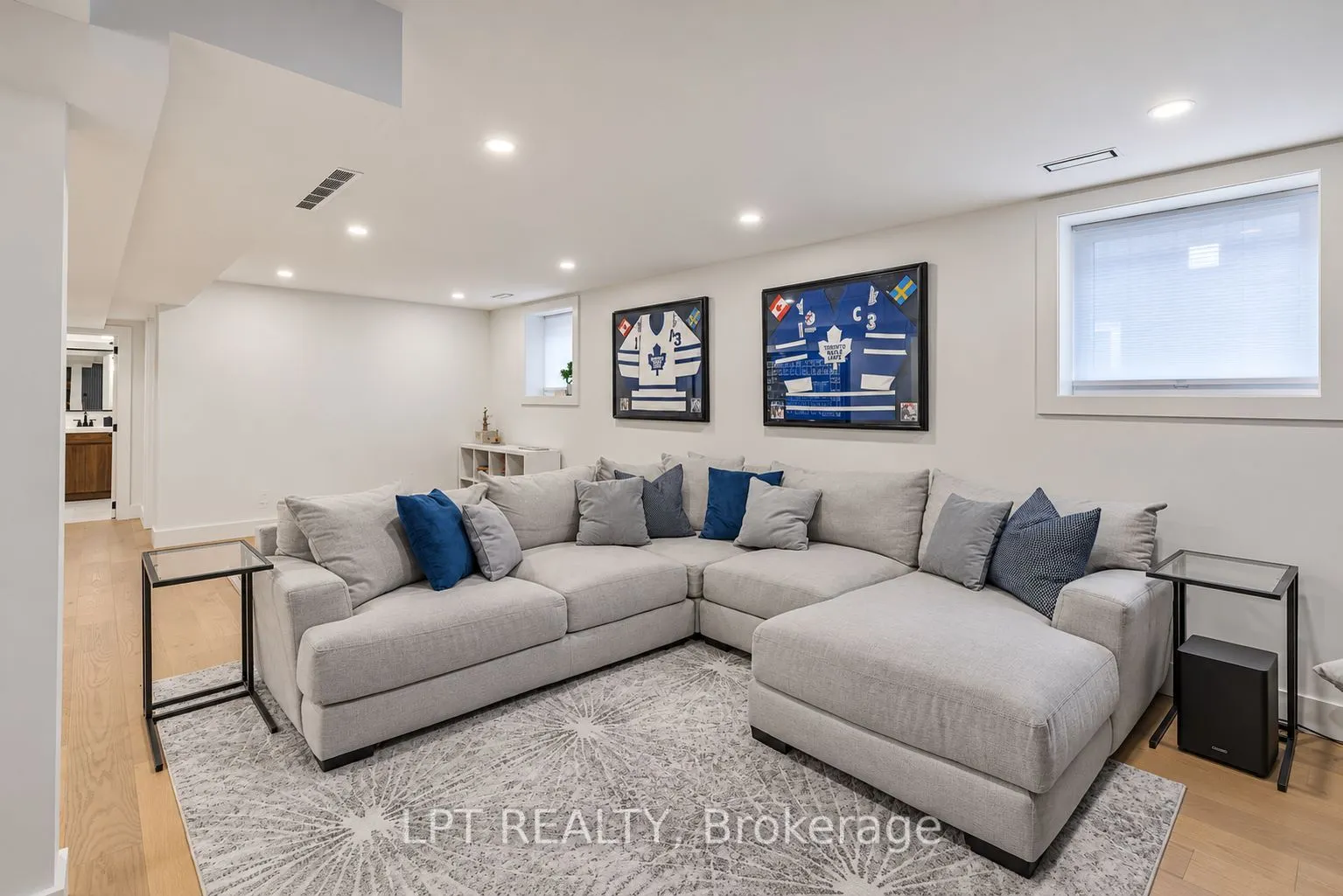 68 49th Street N