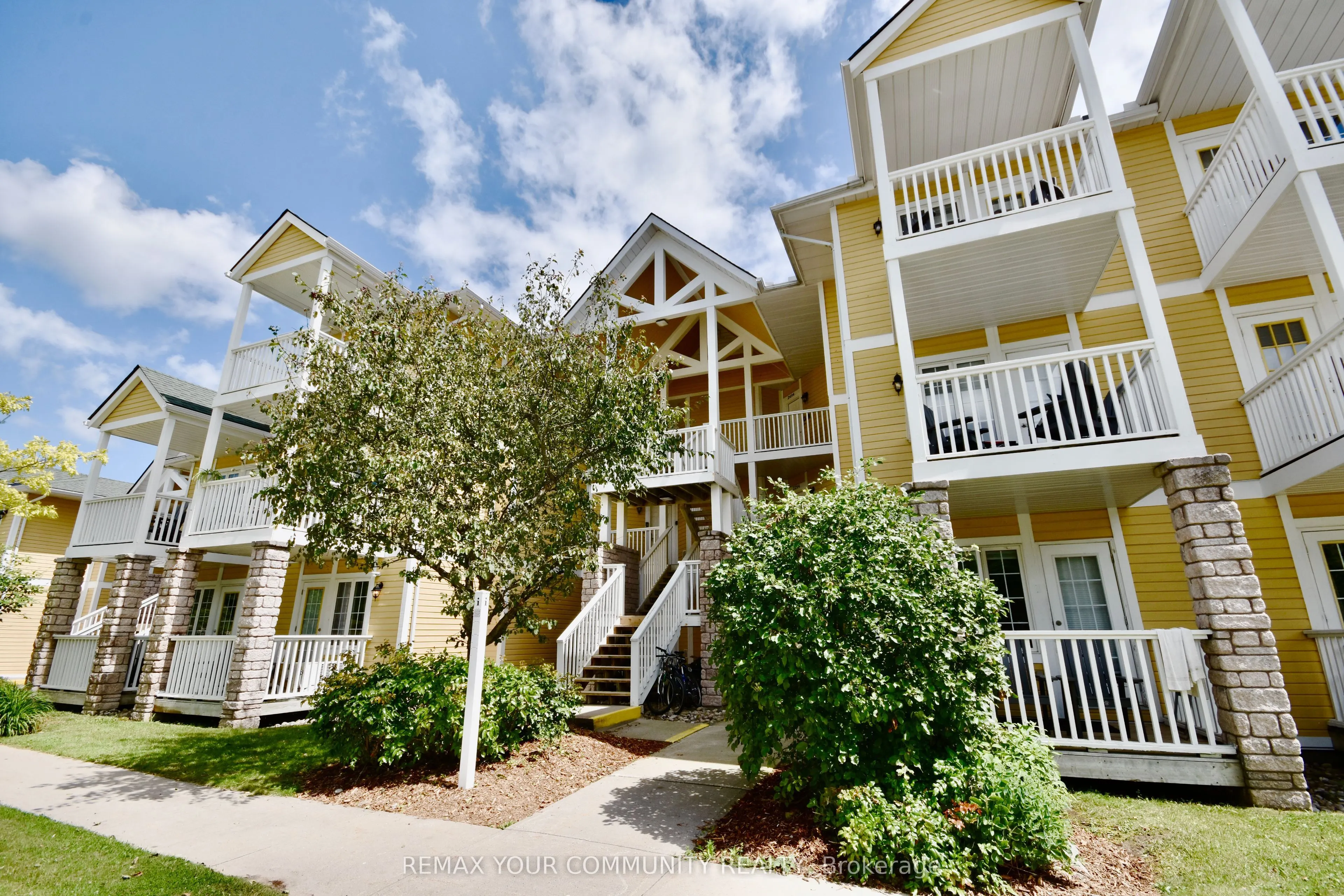 90 Highland Drive #2494/95