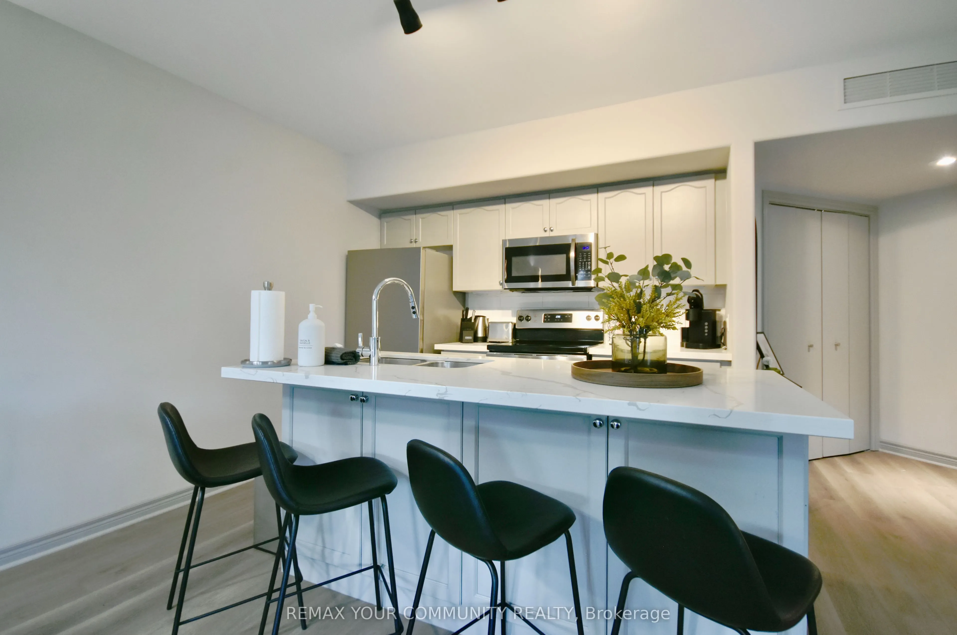 90 Highland Drive #2494/95