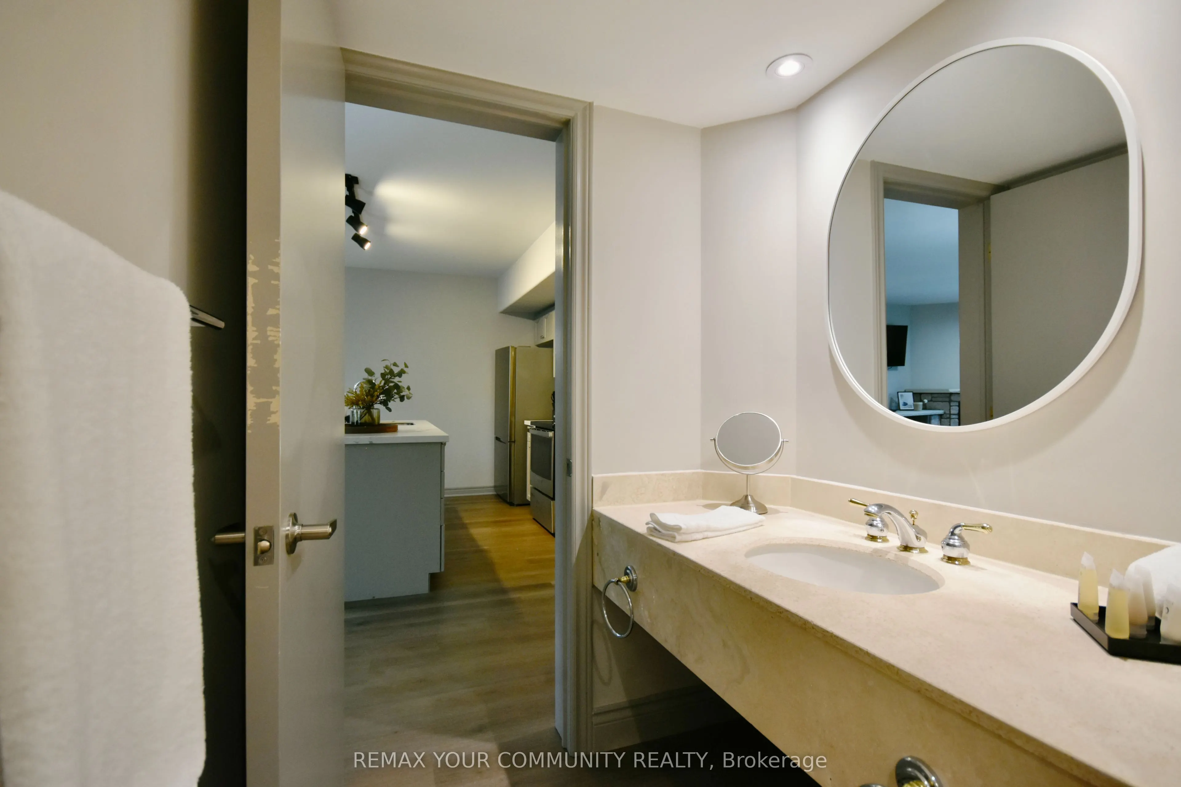 90 Highland Drive #2494/95