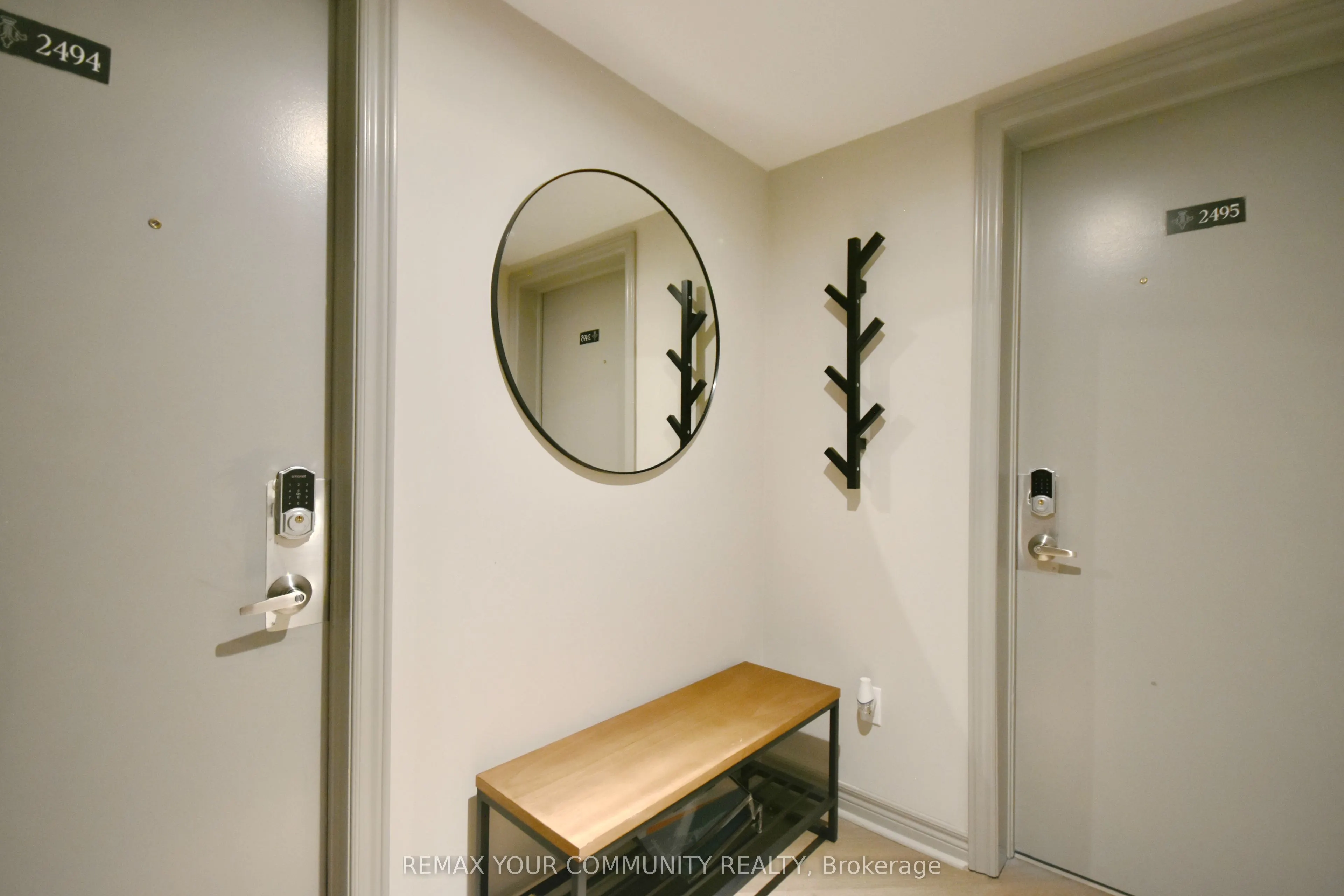 90 Highland Drive #2494/95