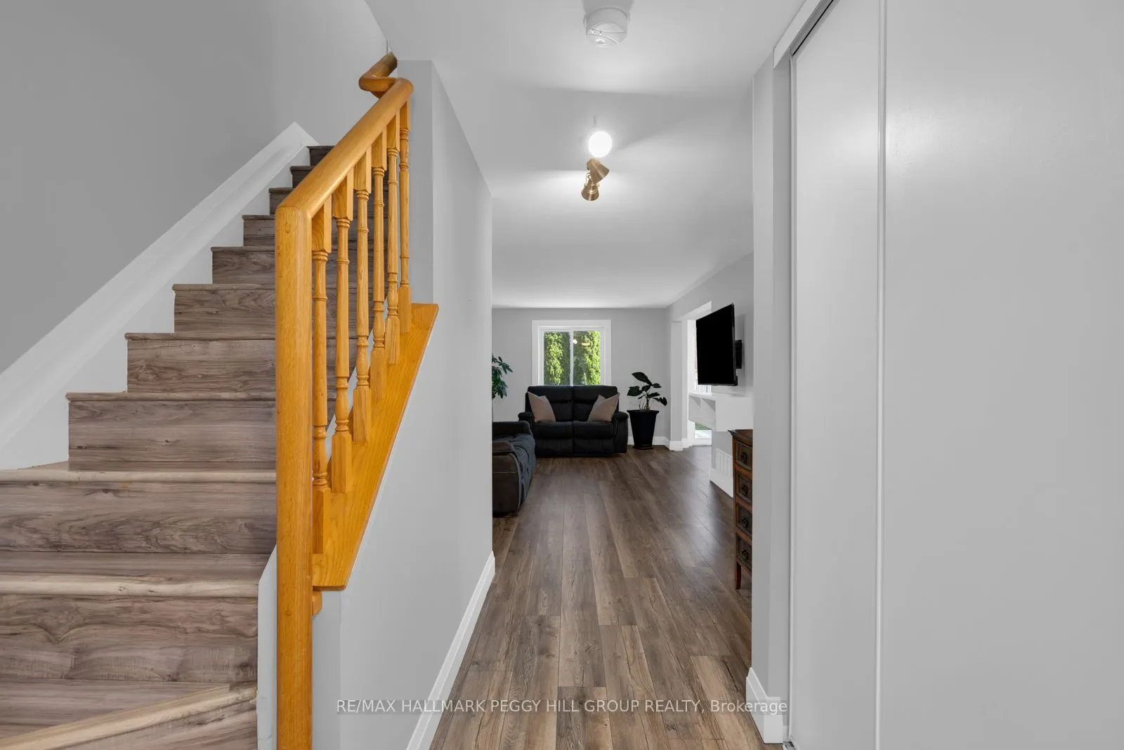 11 Caribou Court