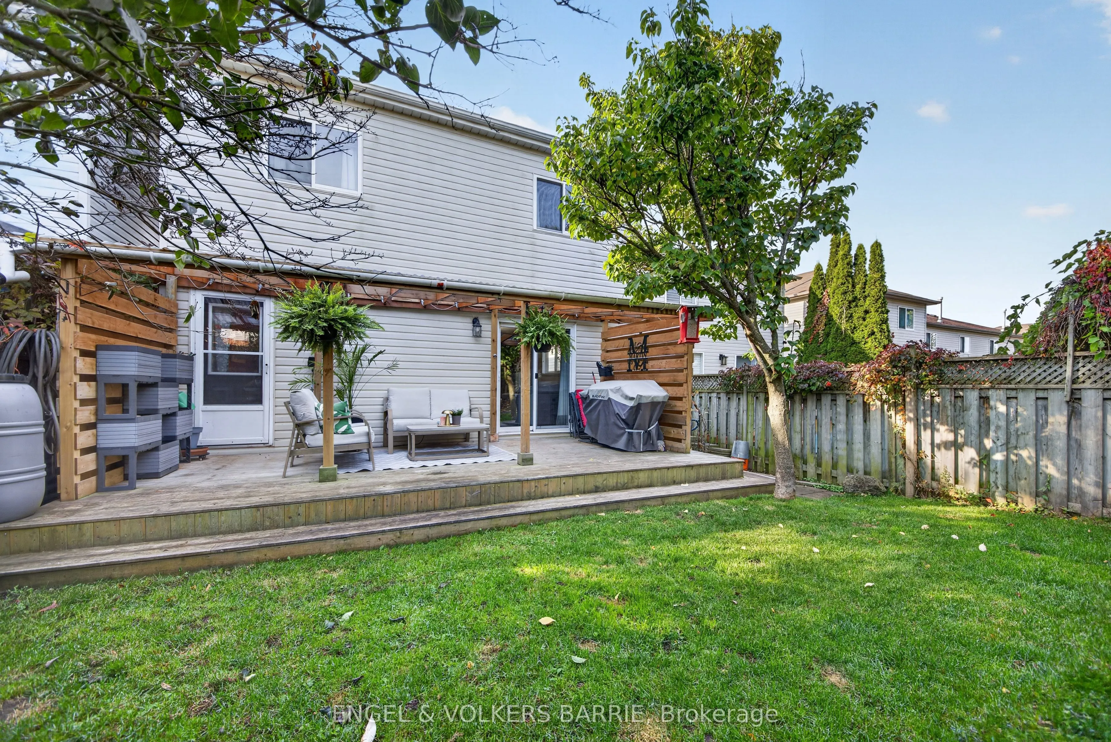 40 Willow Drive