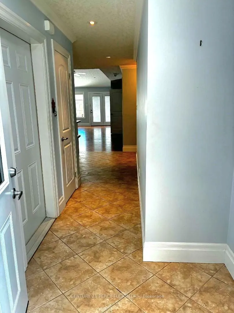 31 Greenway Drive