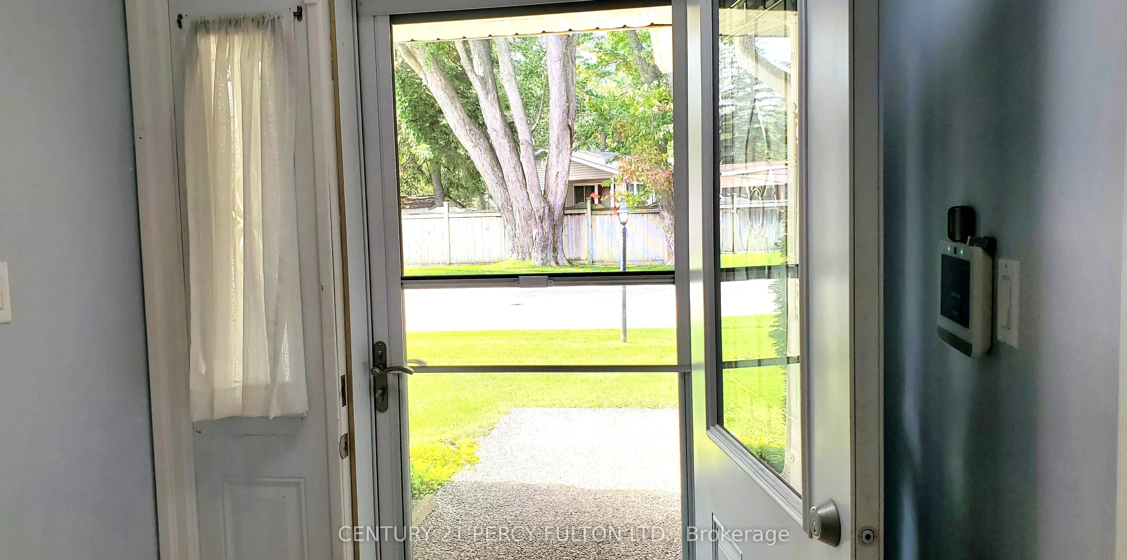 31 Greenway Drive