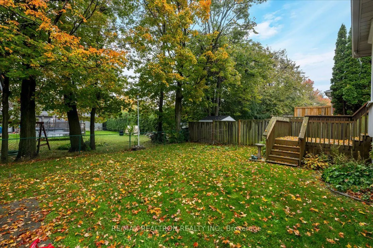 37 Toboggan Hill Drive