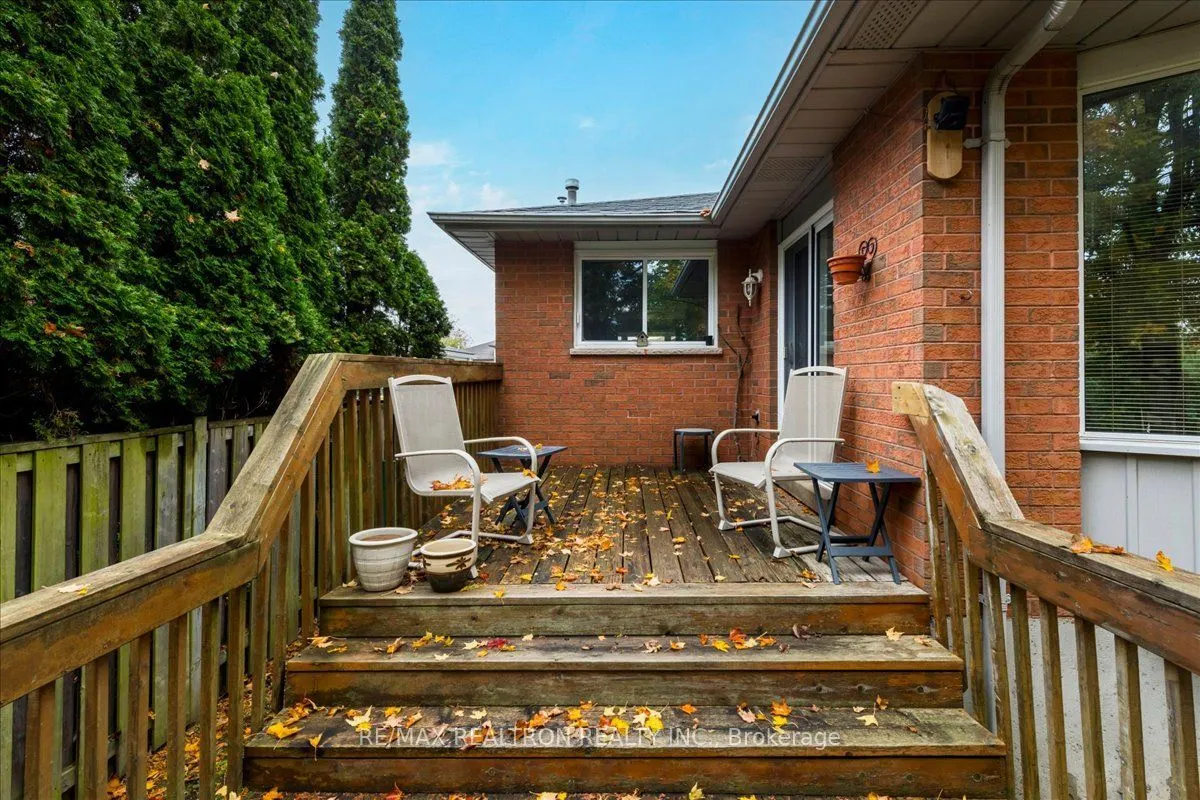 37 Toboggan Hill Drive