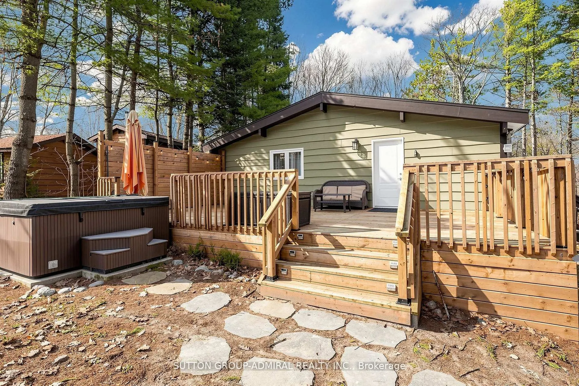 28 Timcourt Drive