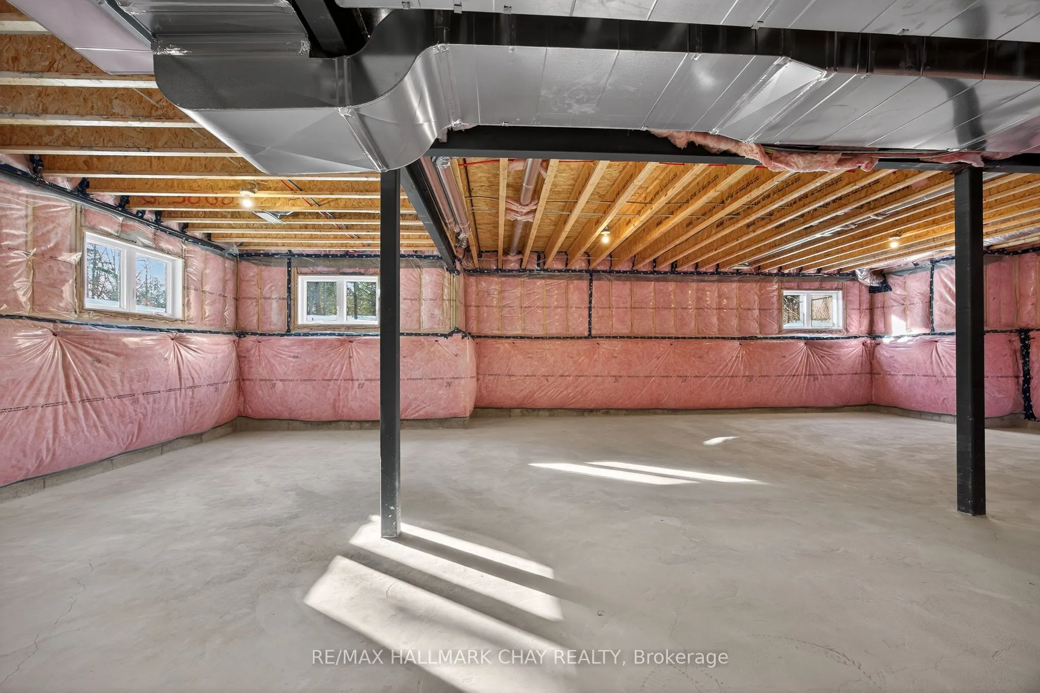 86 37th Street N