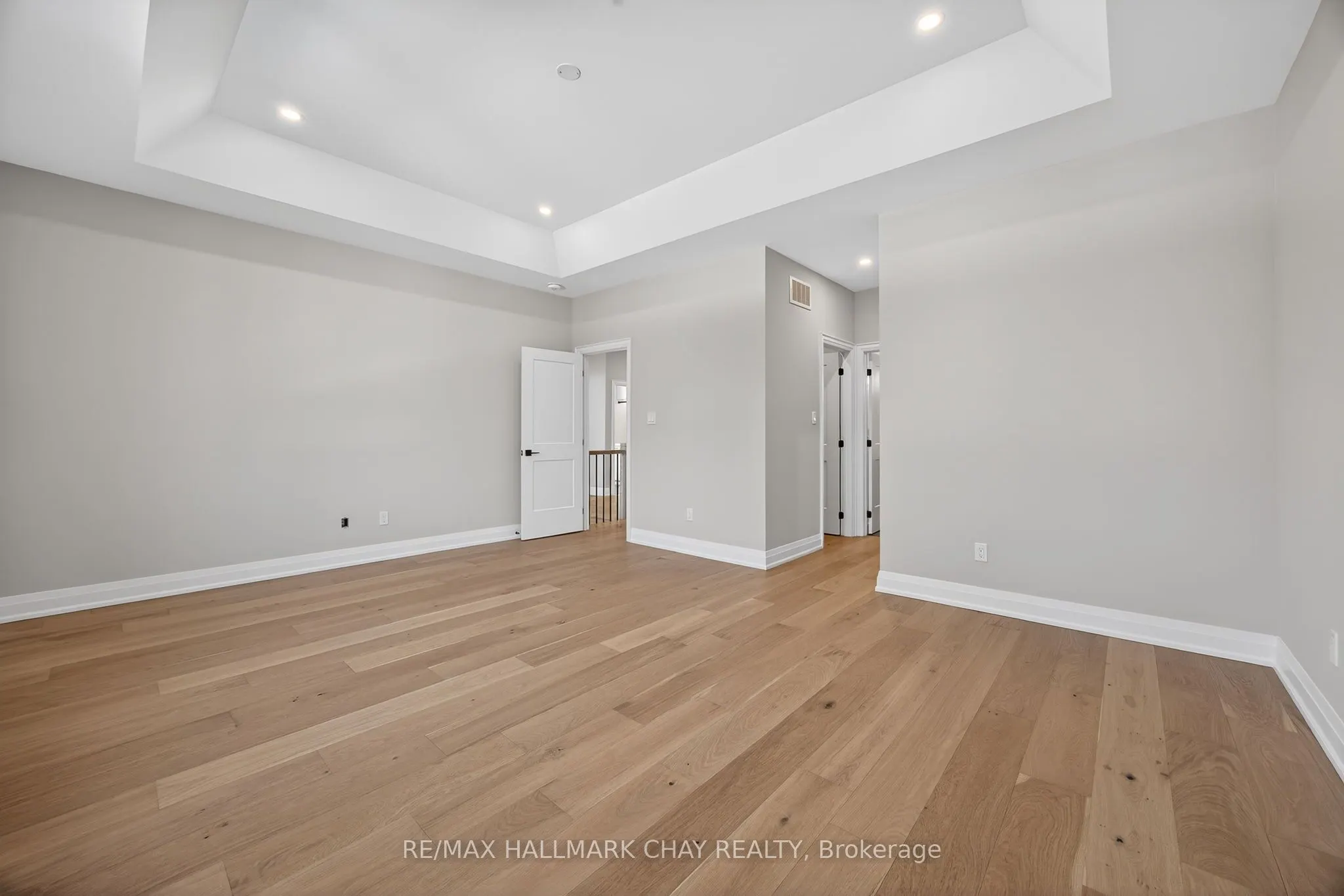 86 37th Street N