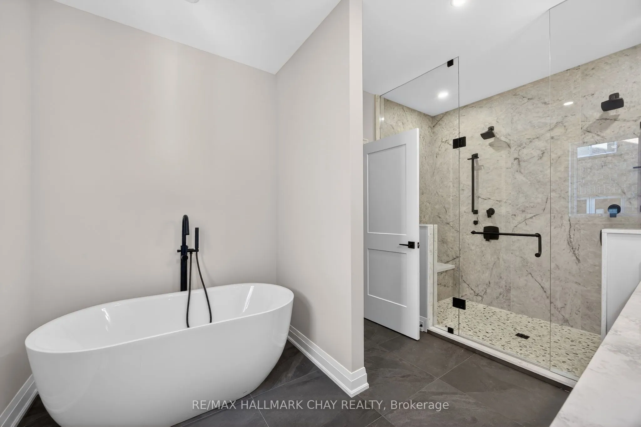 86 37th Street N