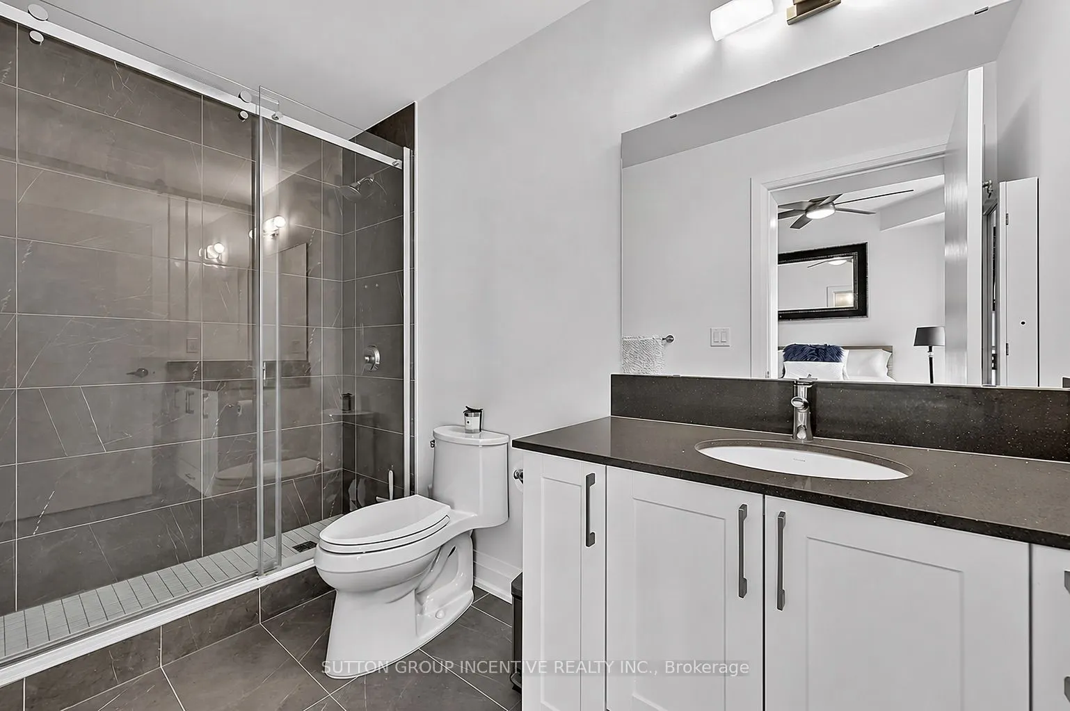 58 Lakeside Terrace #1101