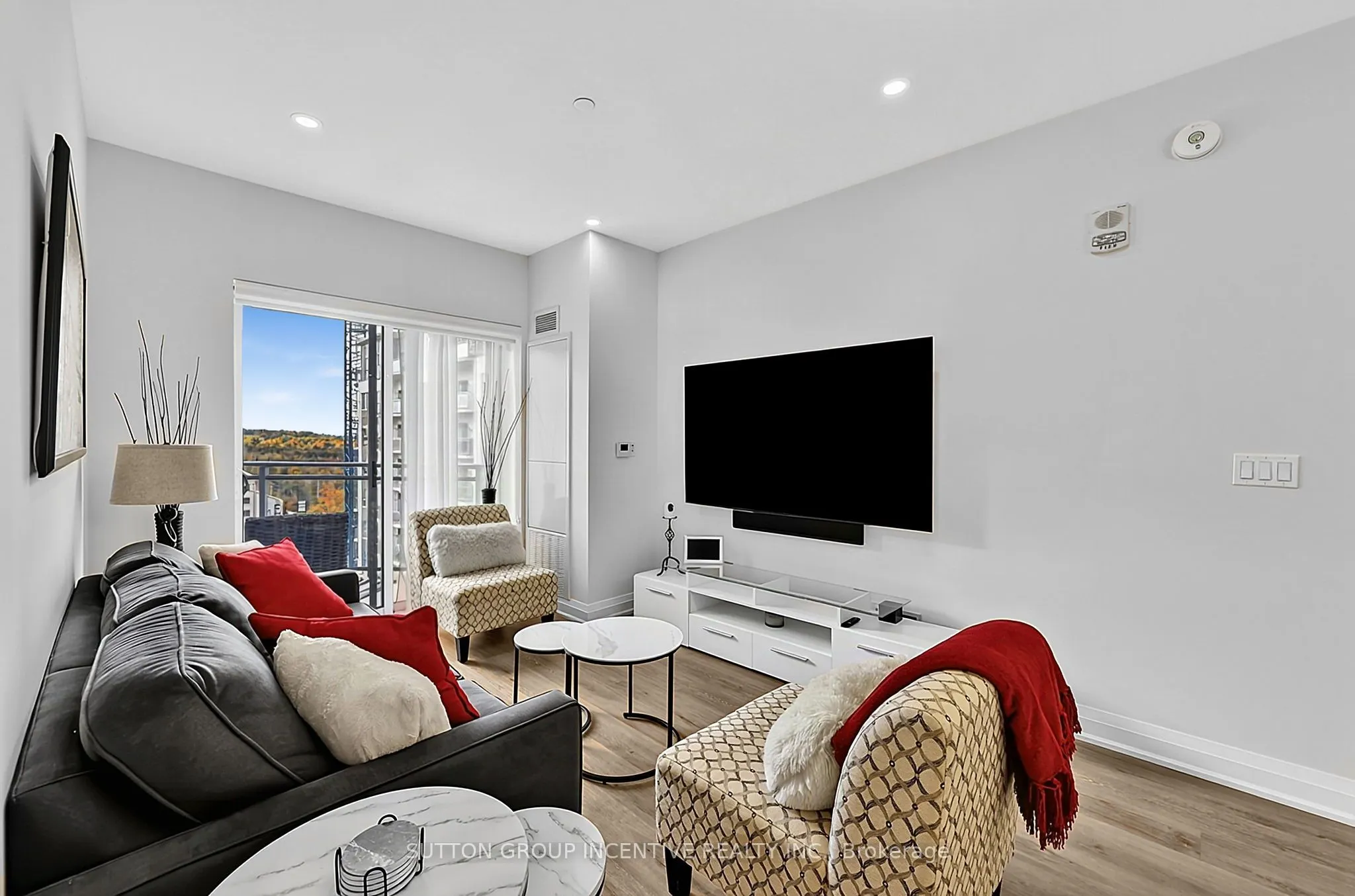 58 Lakeside Terrace #1101