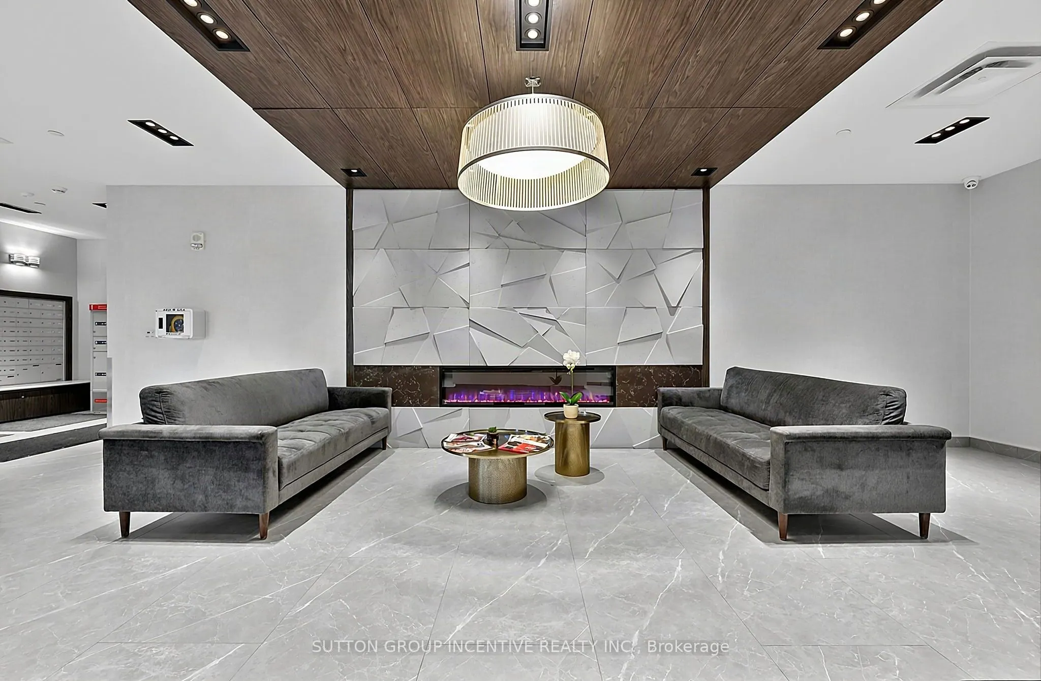 58 Lakeside Terrace #1101