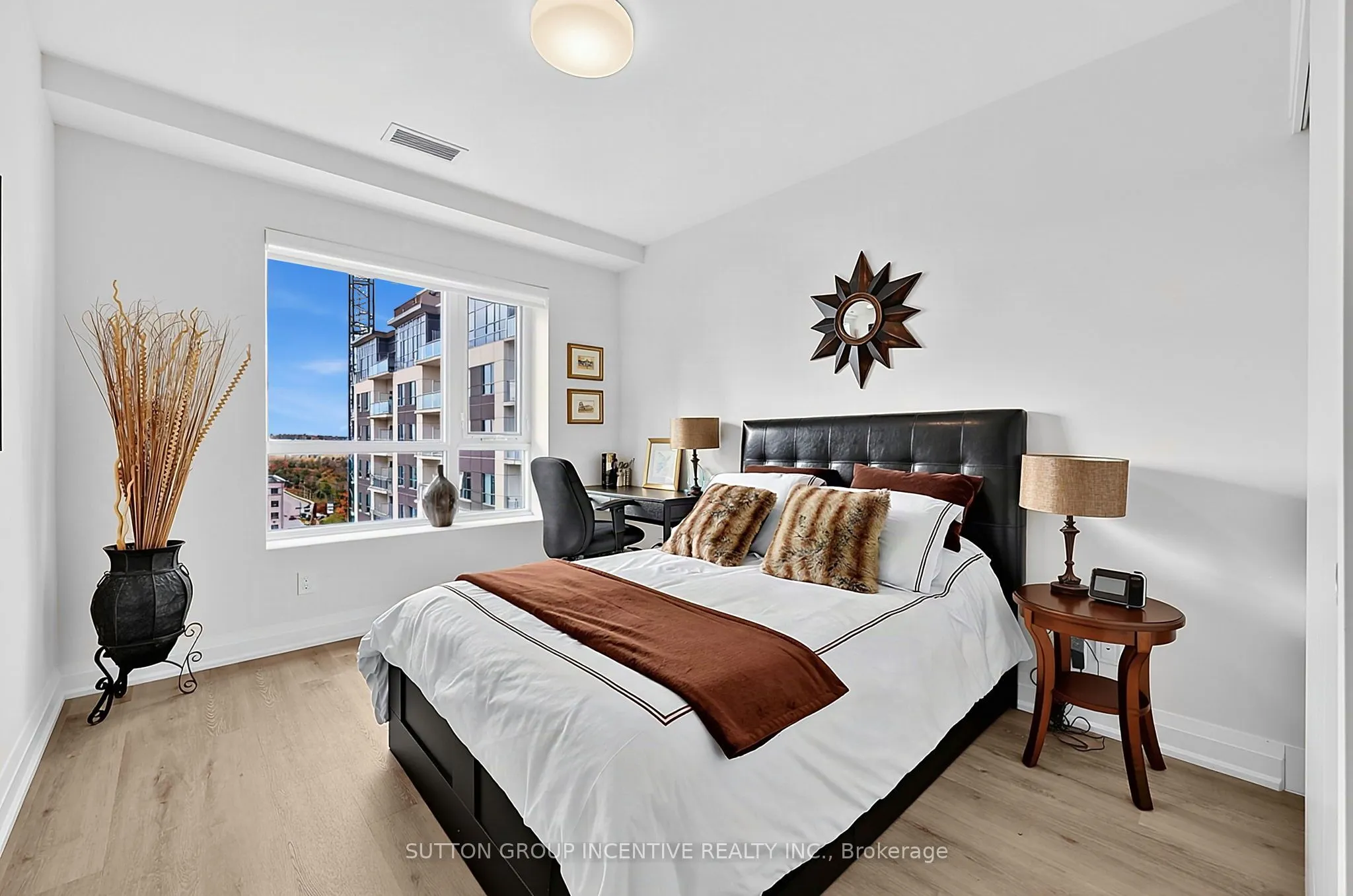 58 Lakeside Terrace #1101