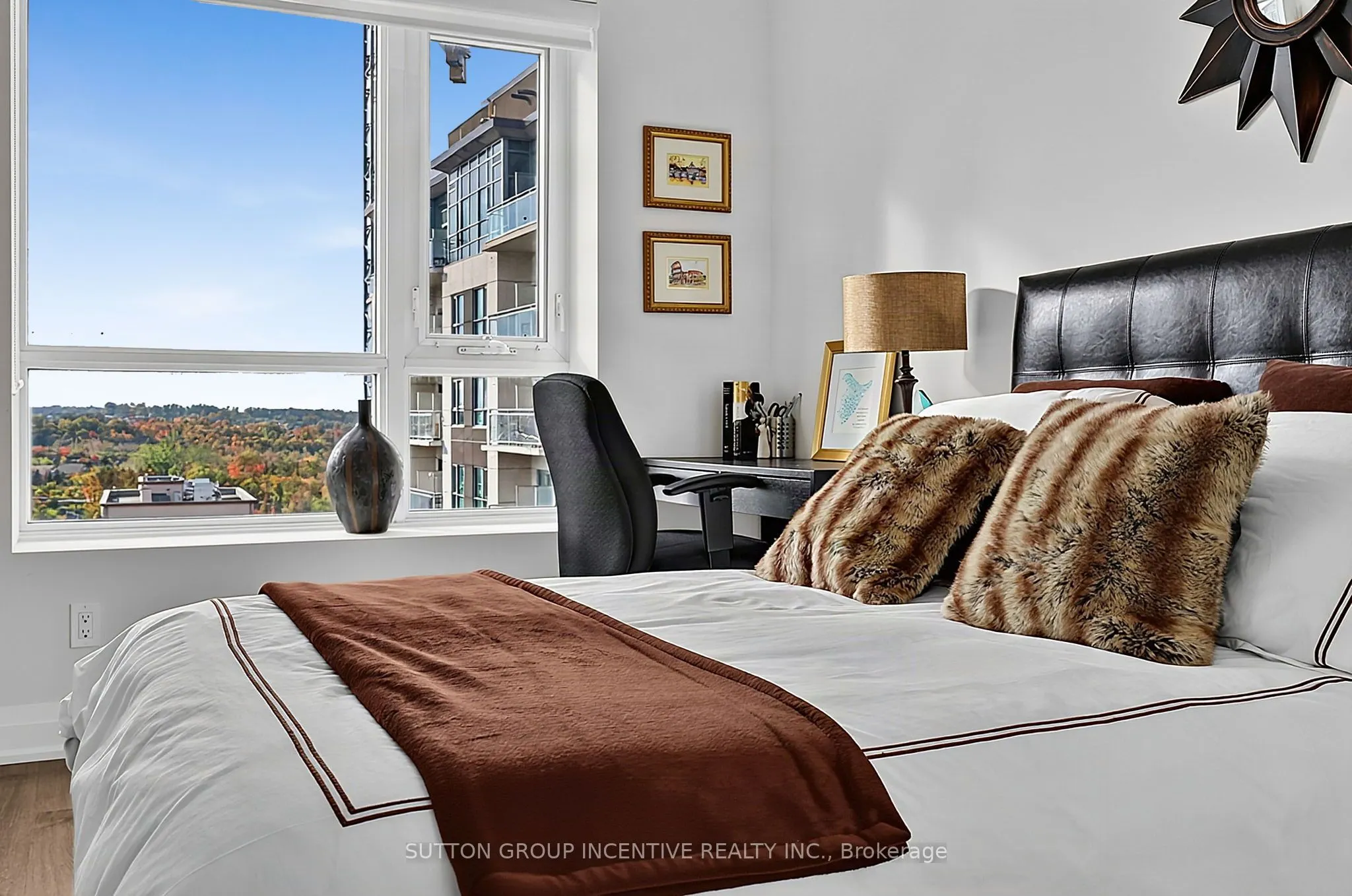 58 Lakeside Terrace #1101