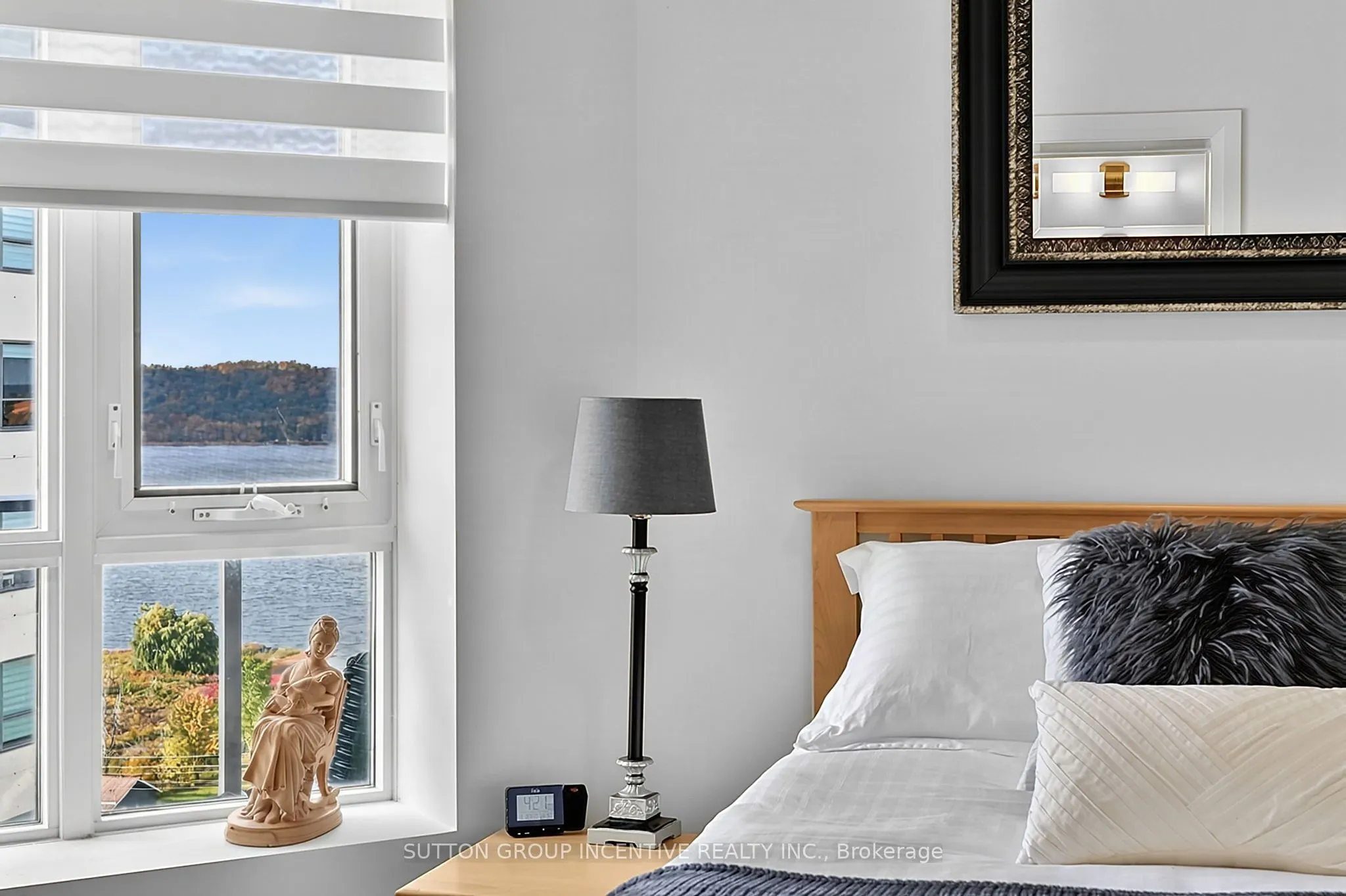 58 Lakeside Terrace #1101