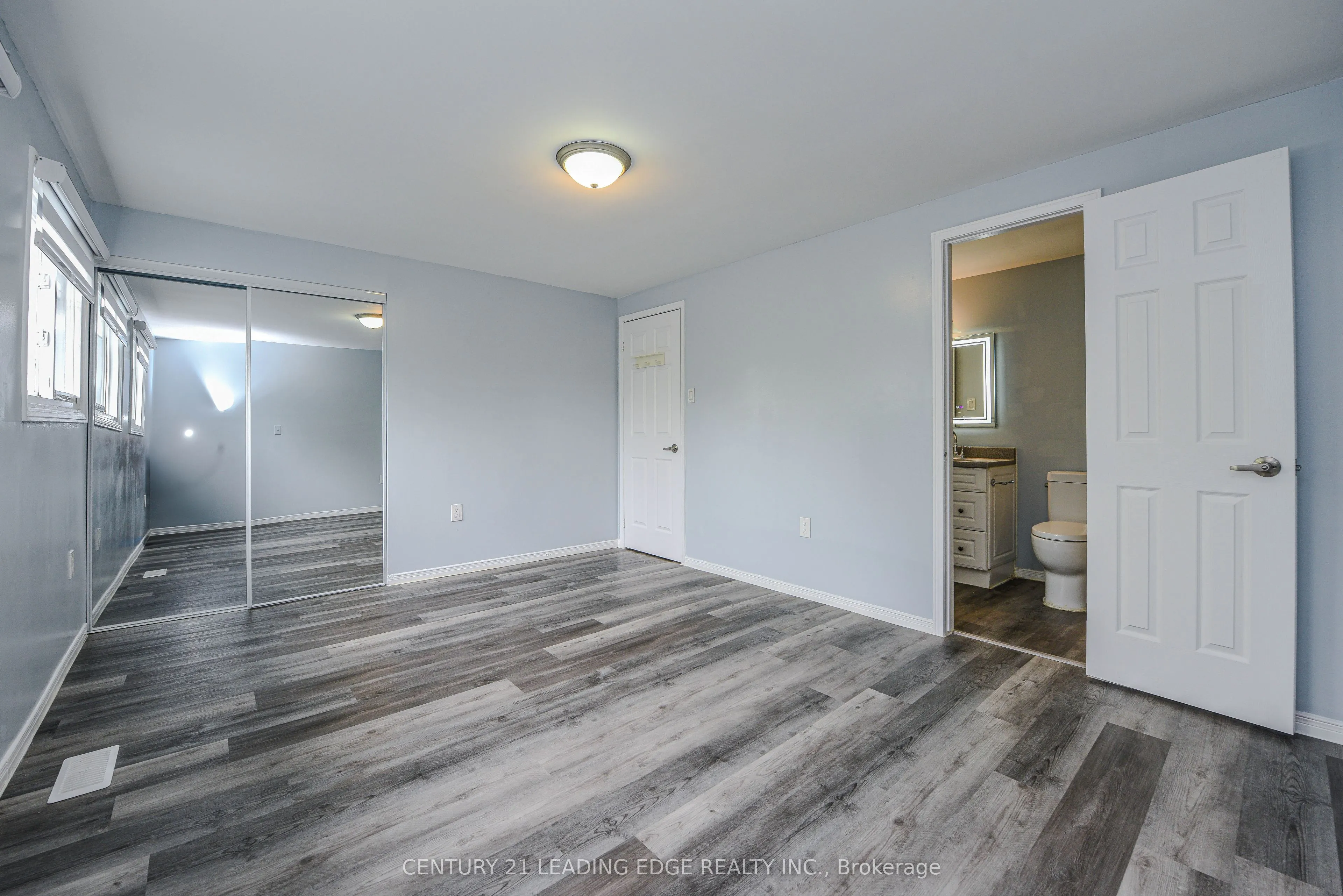 169 Hickling Trail