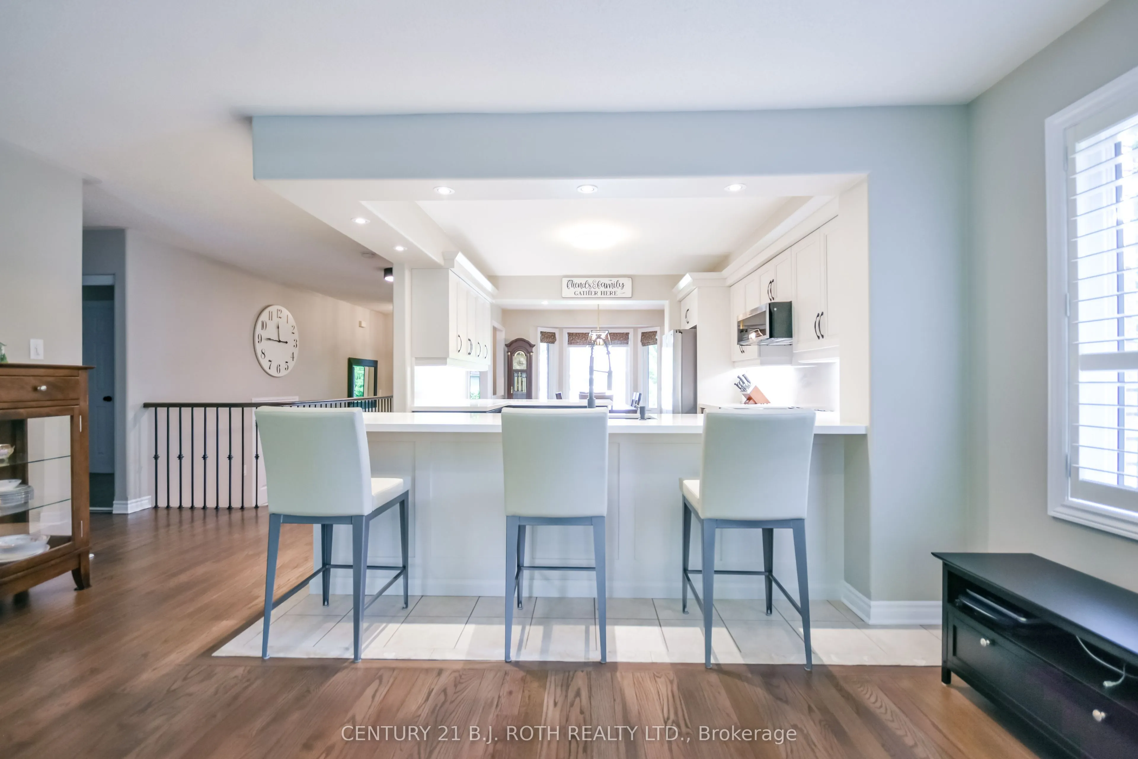 1 SILVERSANDS Crescent