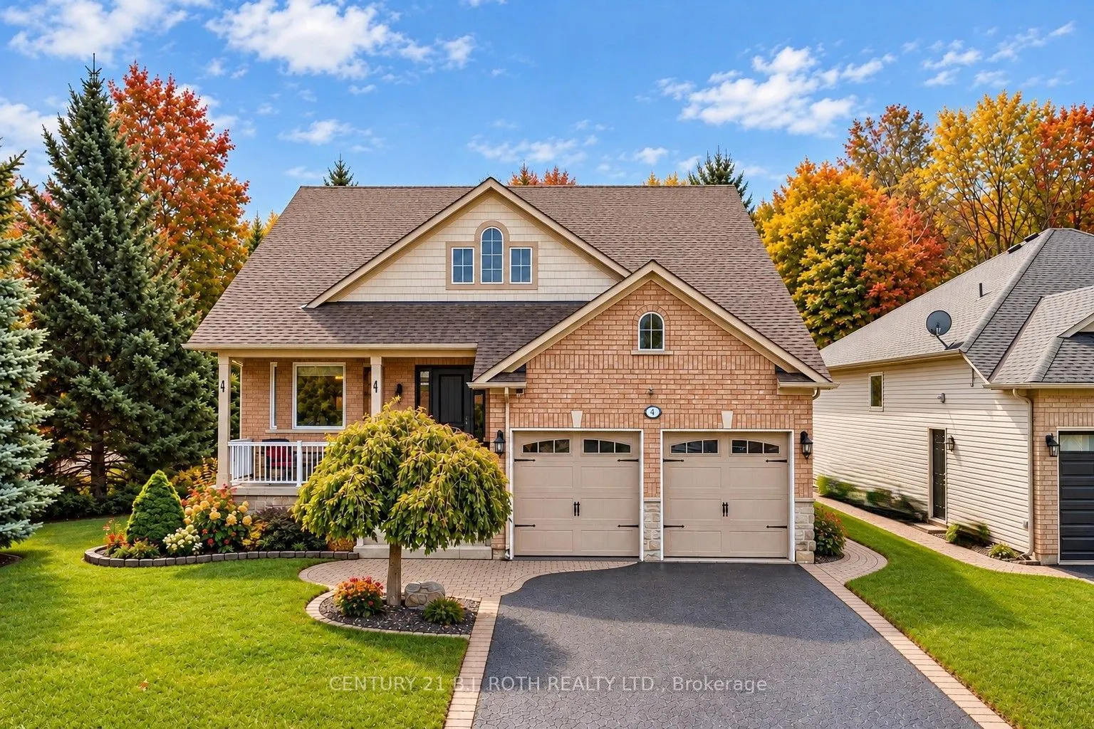 1 SILVERSANDS Crescent