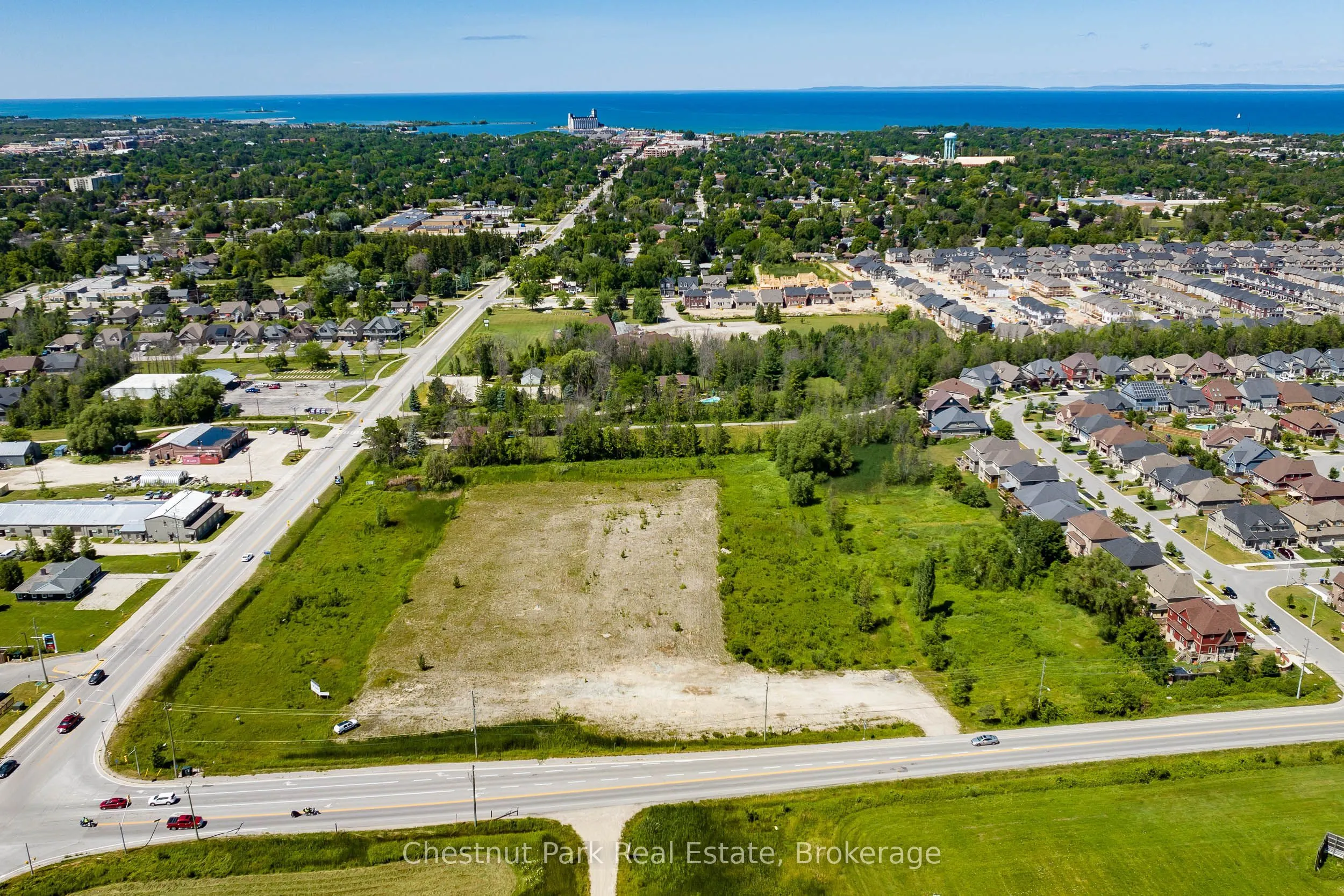 869 Hurontario Street #208