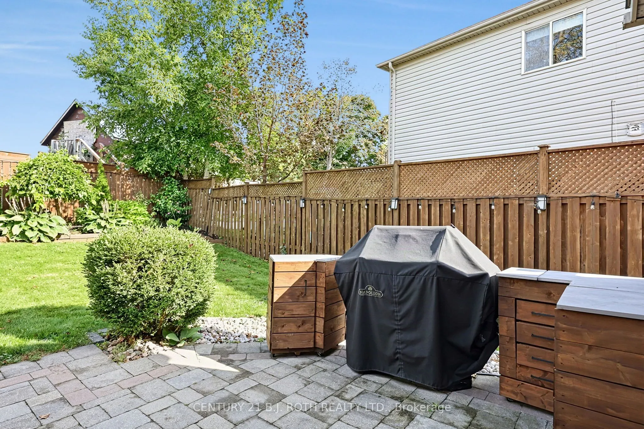 36 Aikens Crescent