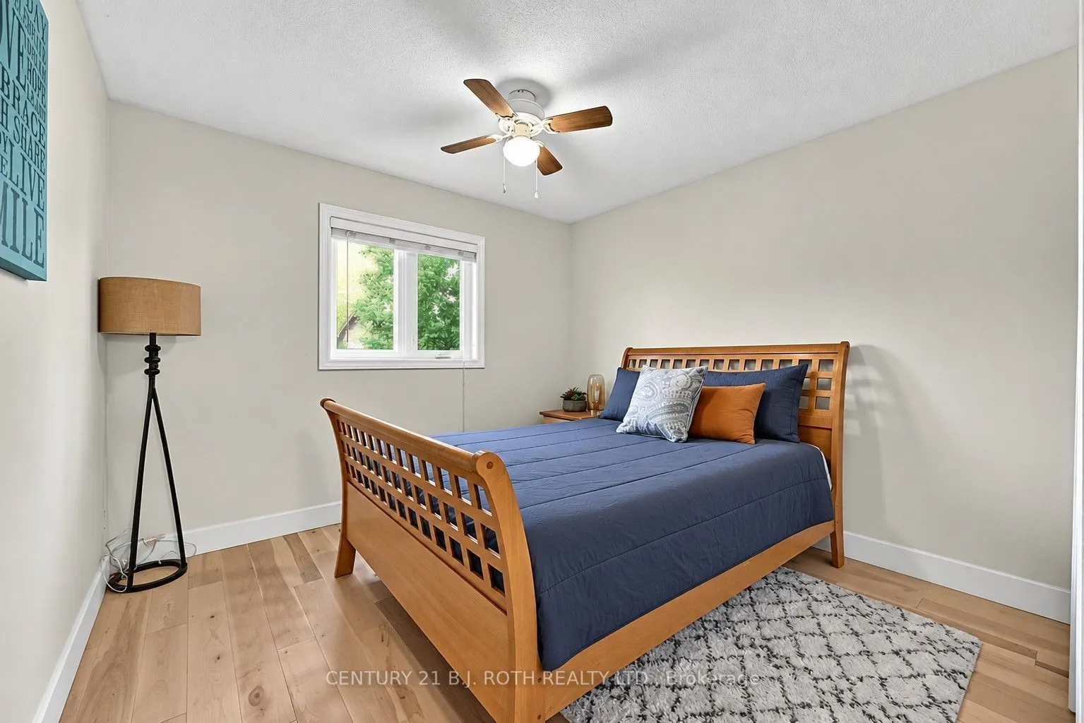 36 Aikens Crescent