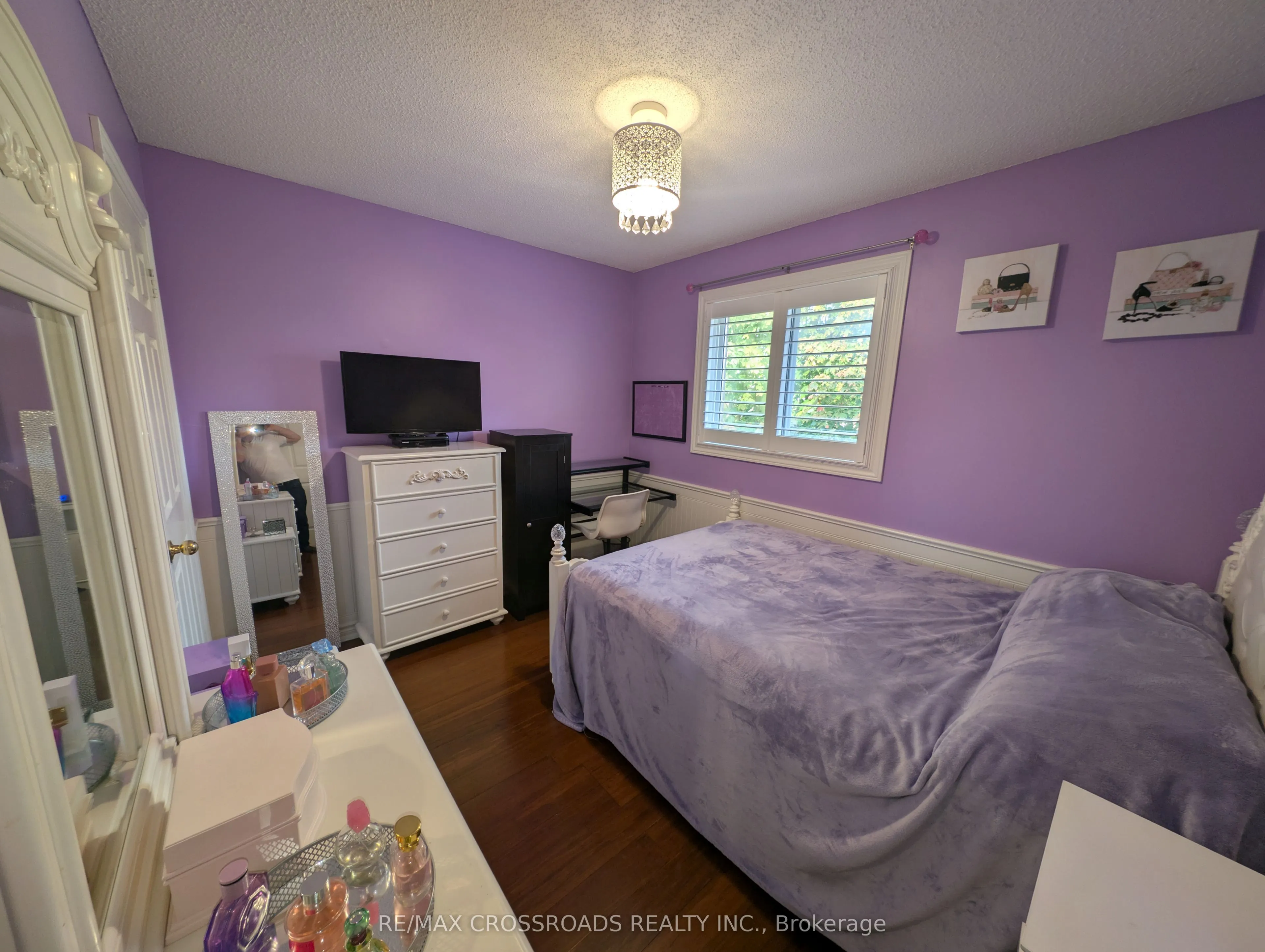 94 Violet Street