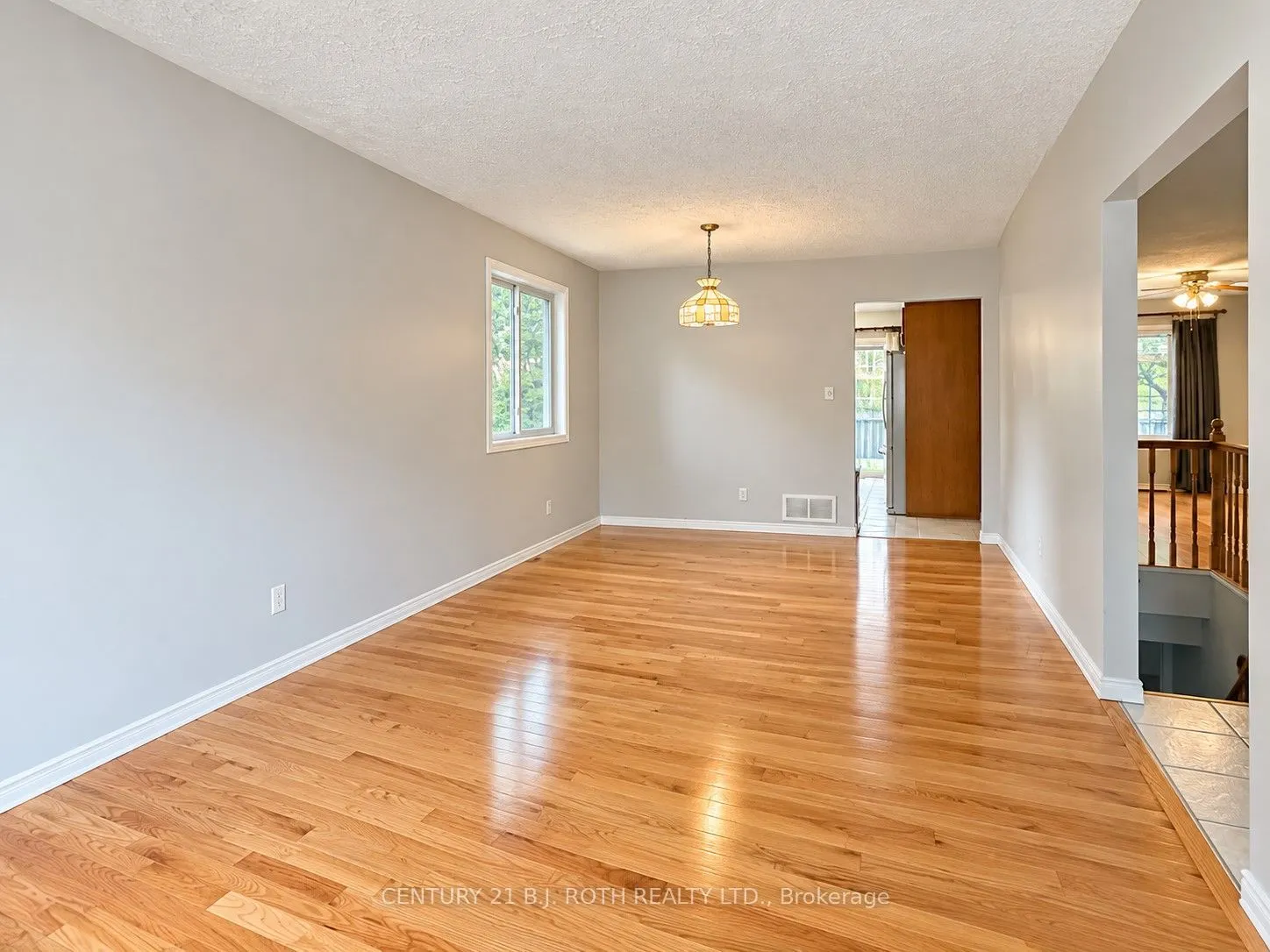 872 Dominion Avenue
