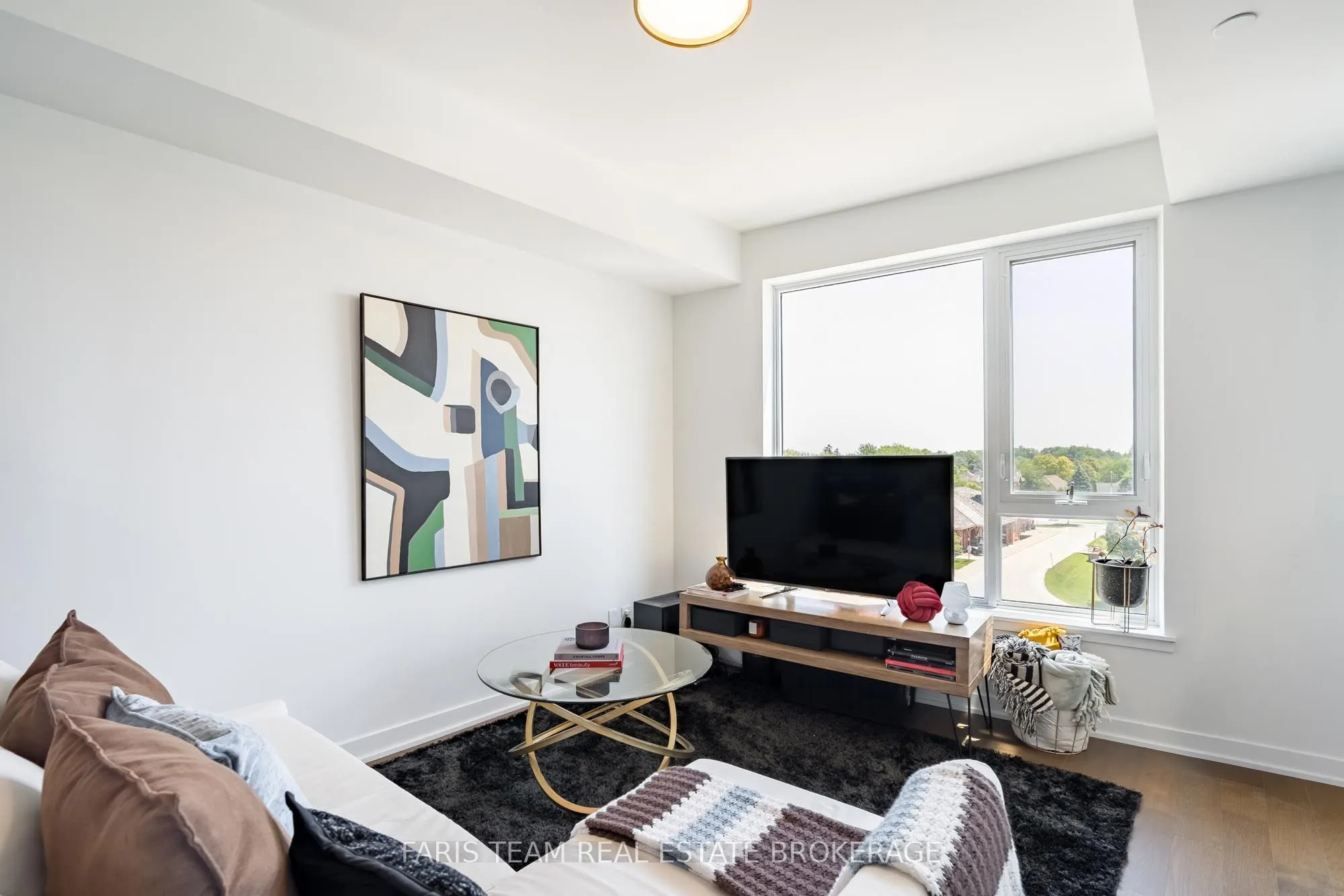 31 Huron Street #413