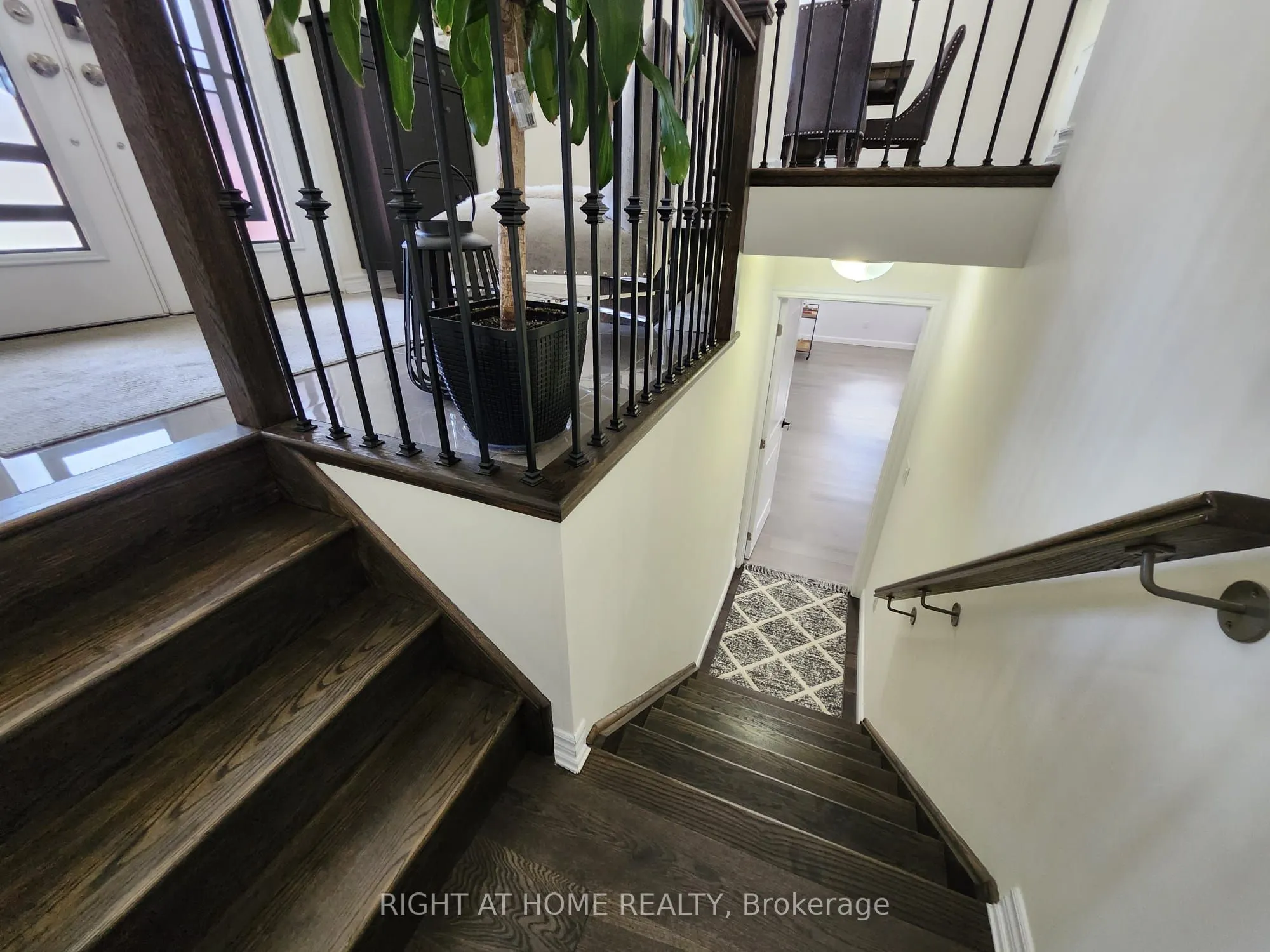 84 Diamond Valley Drive