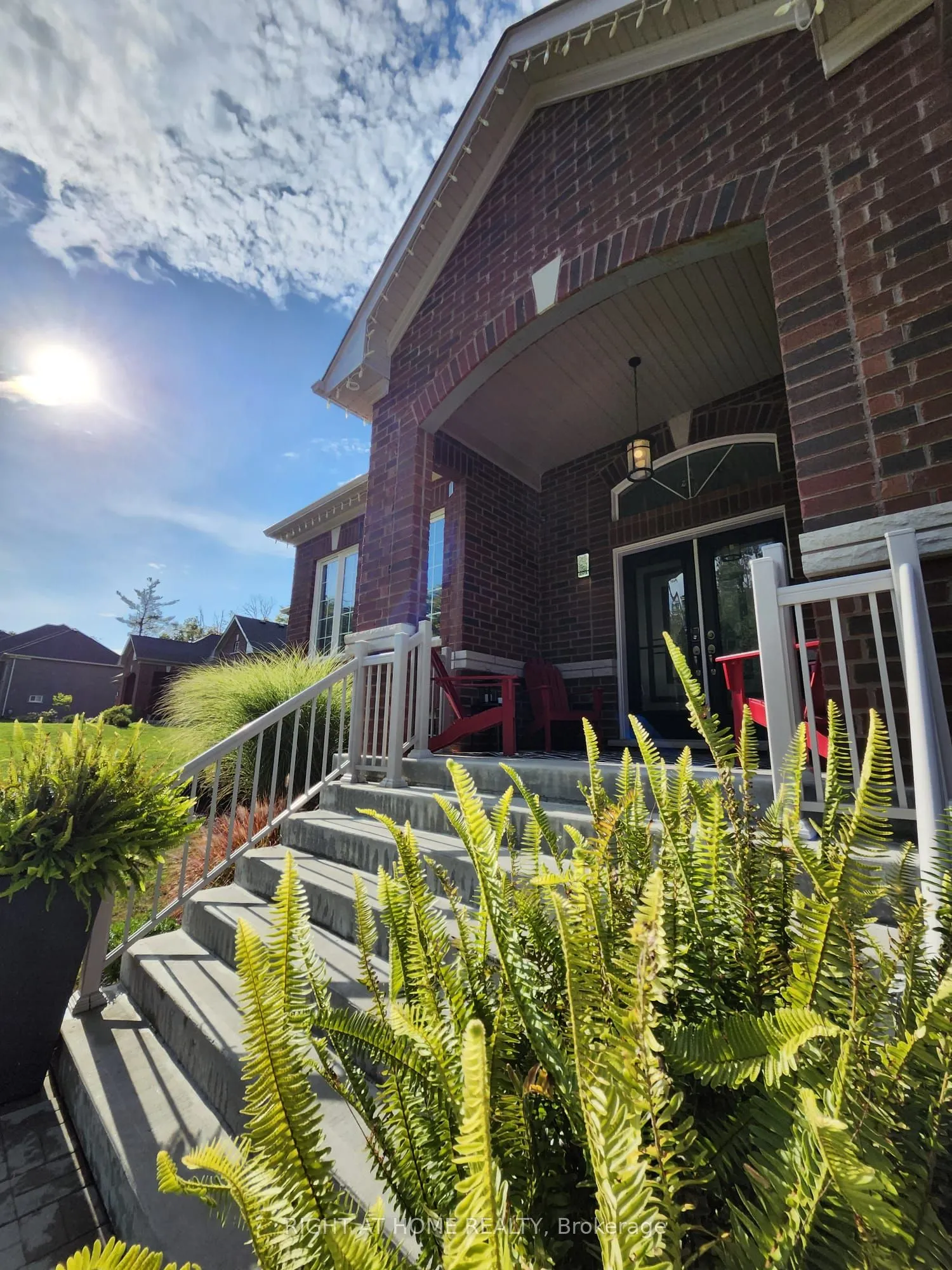 84 Diamond Valley Drive