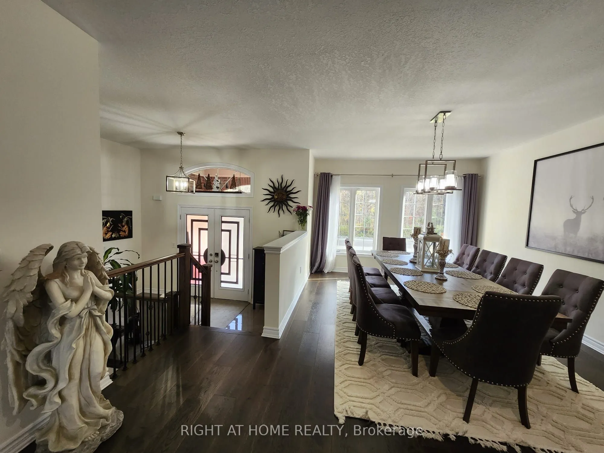 84 Diamond Valley Drive