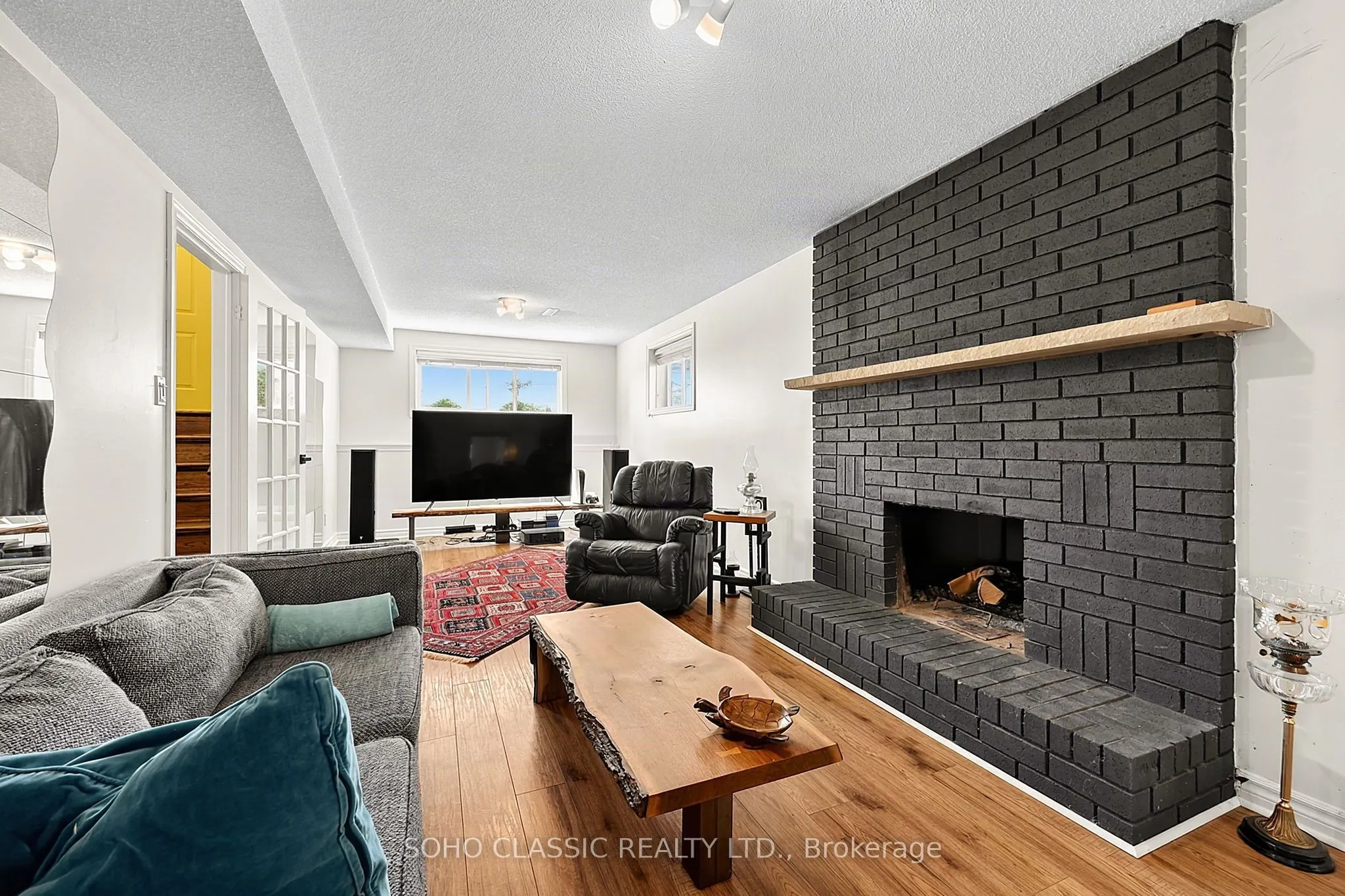 301 Leacock Drive
