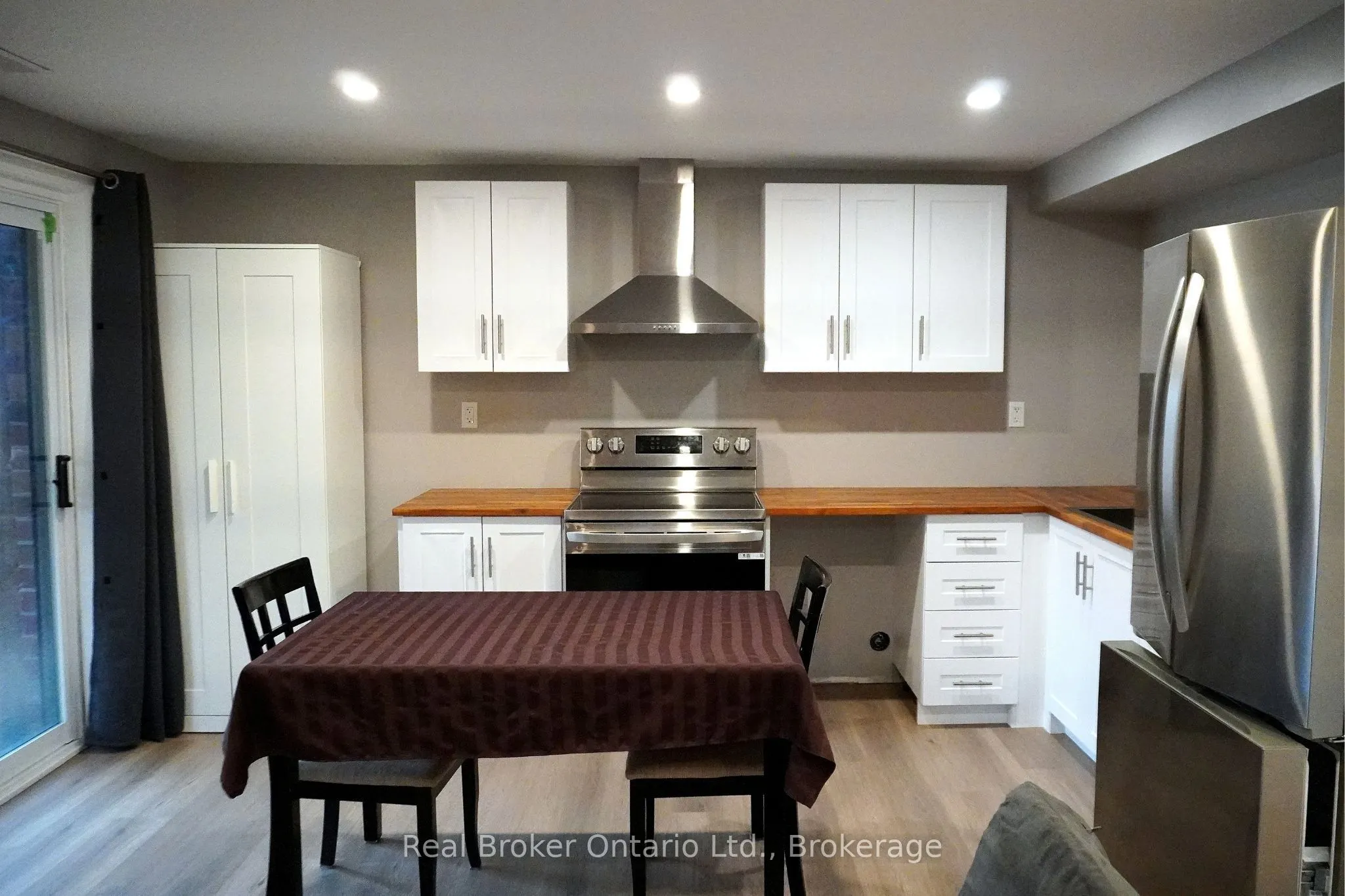1009 Wright Drive #Lower Unit