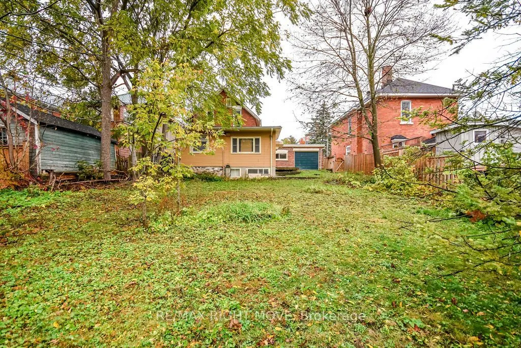 129 Coldwater Road W