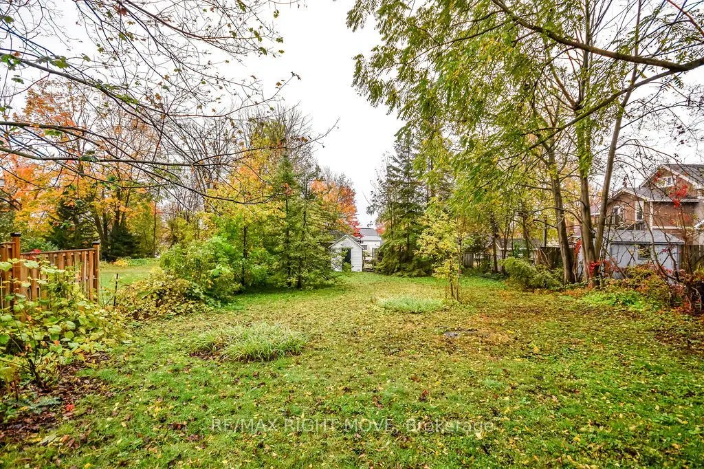 129 Coldwater Road W