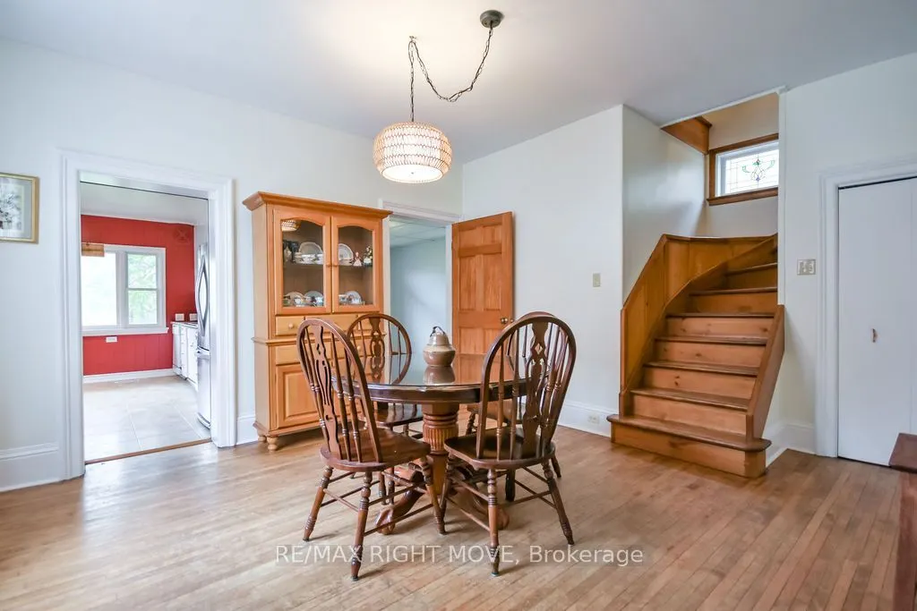 129 Coldwater Road W