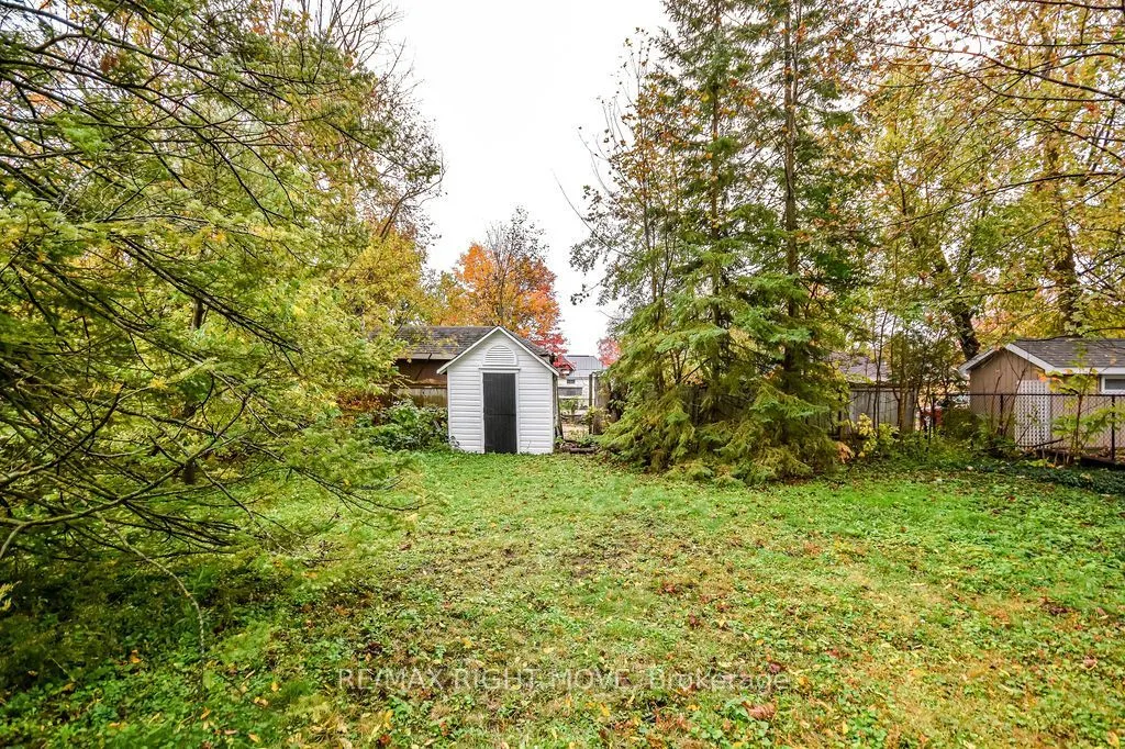 129 Coldwater Road W