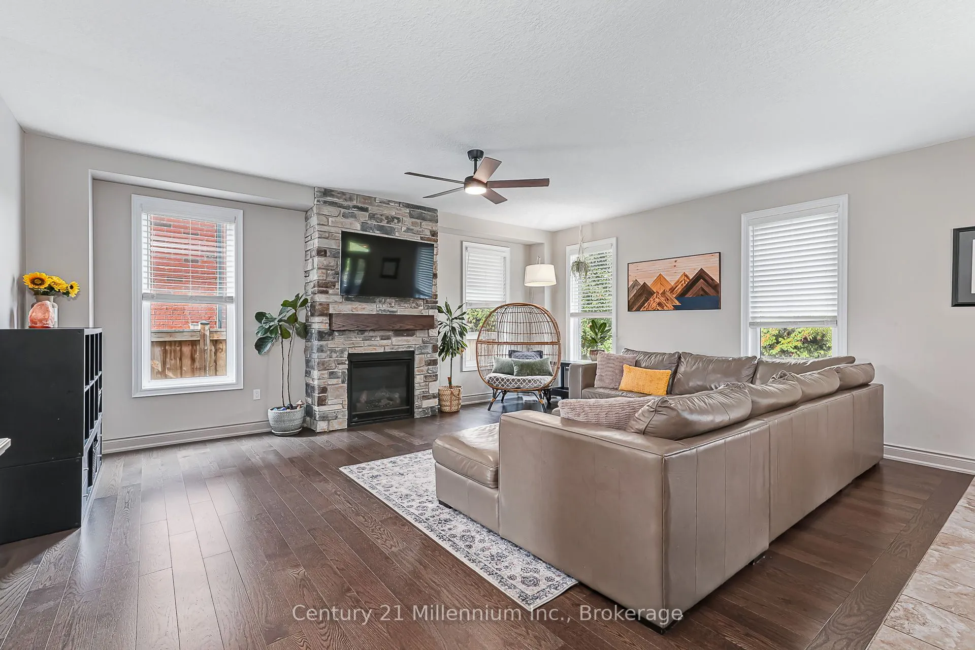 13 Gilpin Crescent