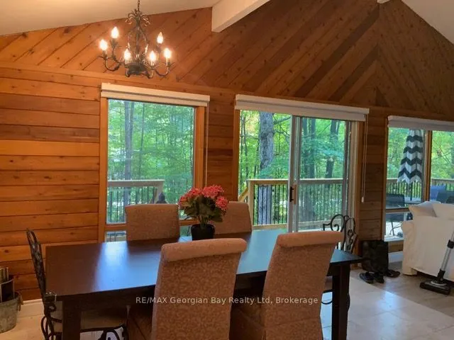44 Tall Pines Drive NW