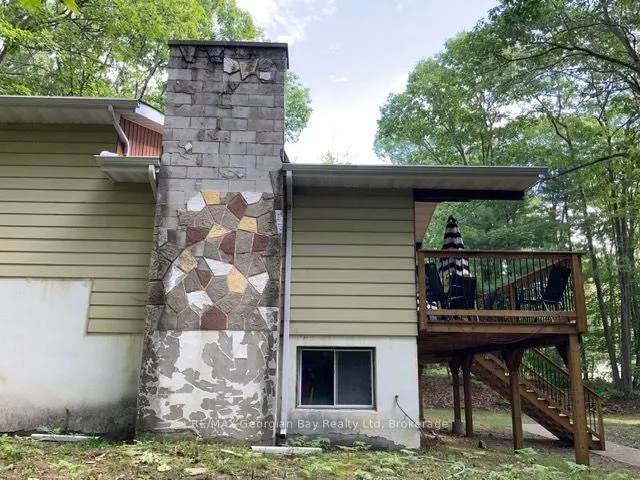 44 Tall Pines Drive NW