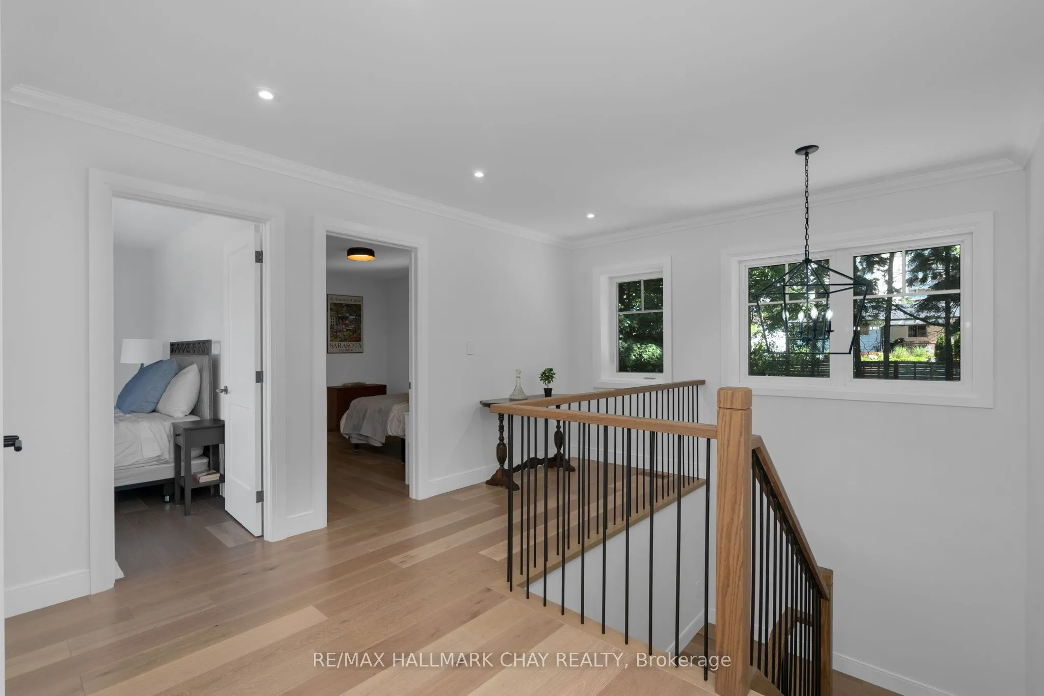 98 Shanty Bay Road