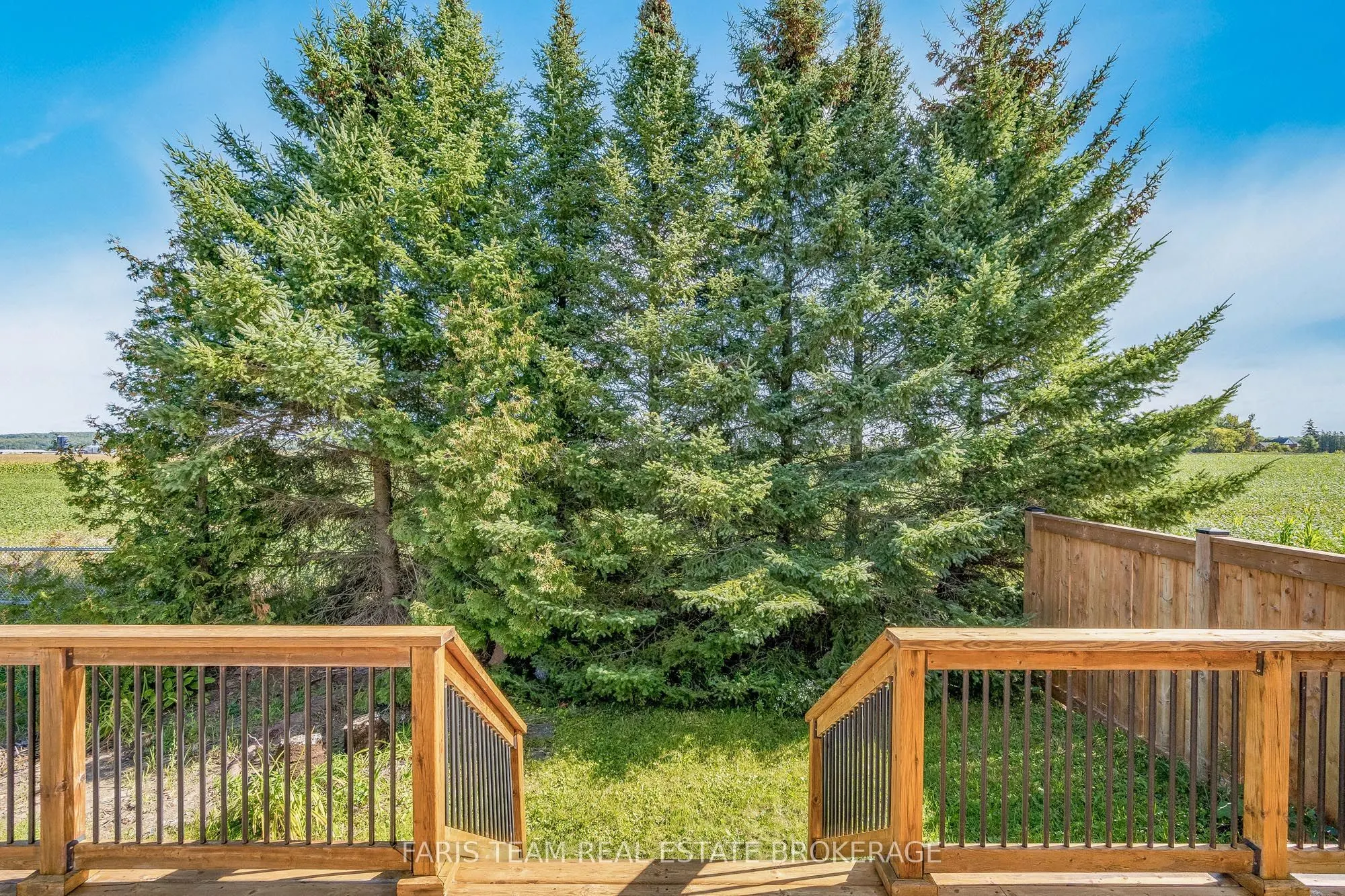 152 Ritchie Crescent