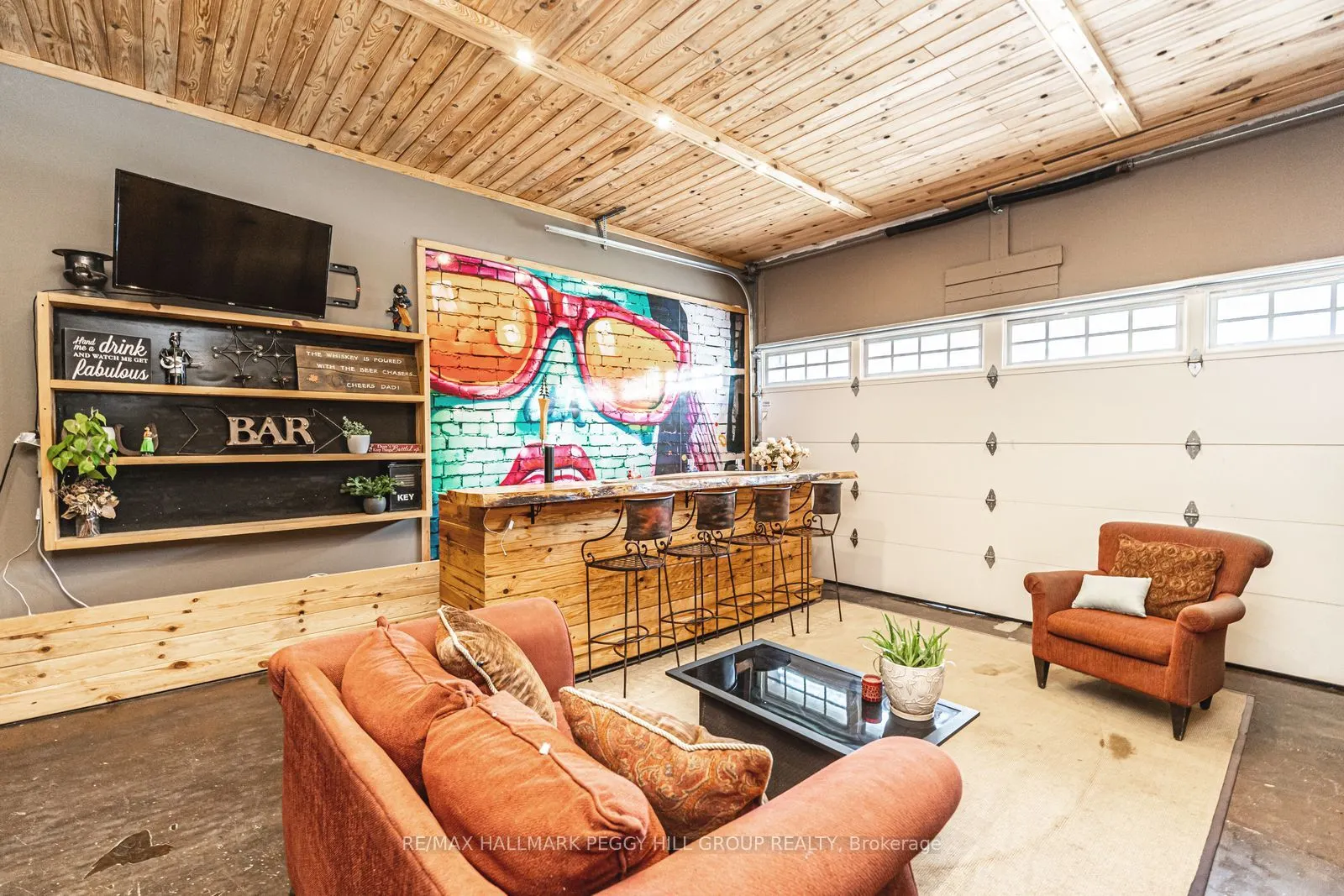 11 Oakmont Avenue